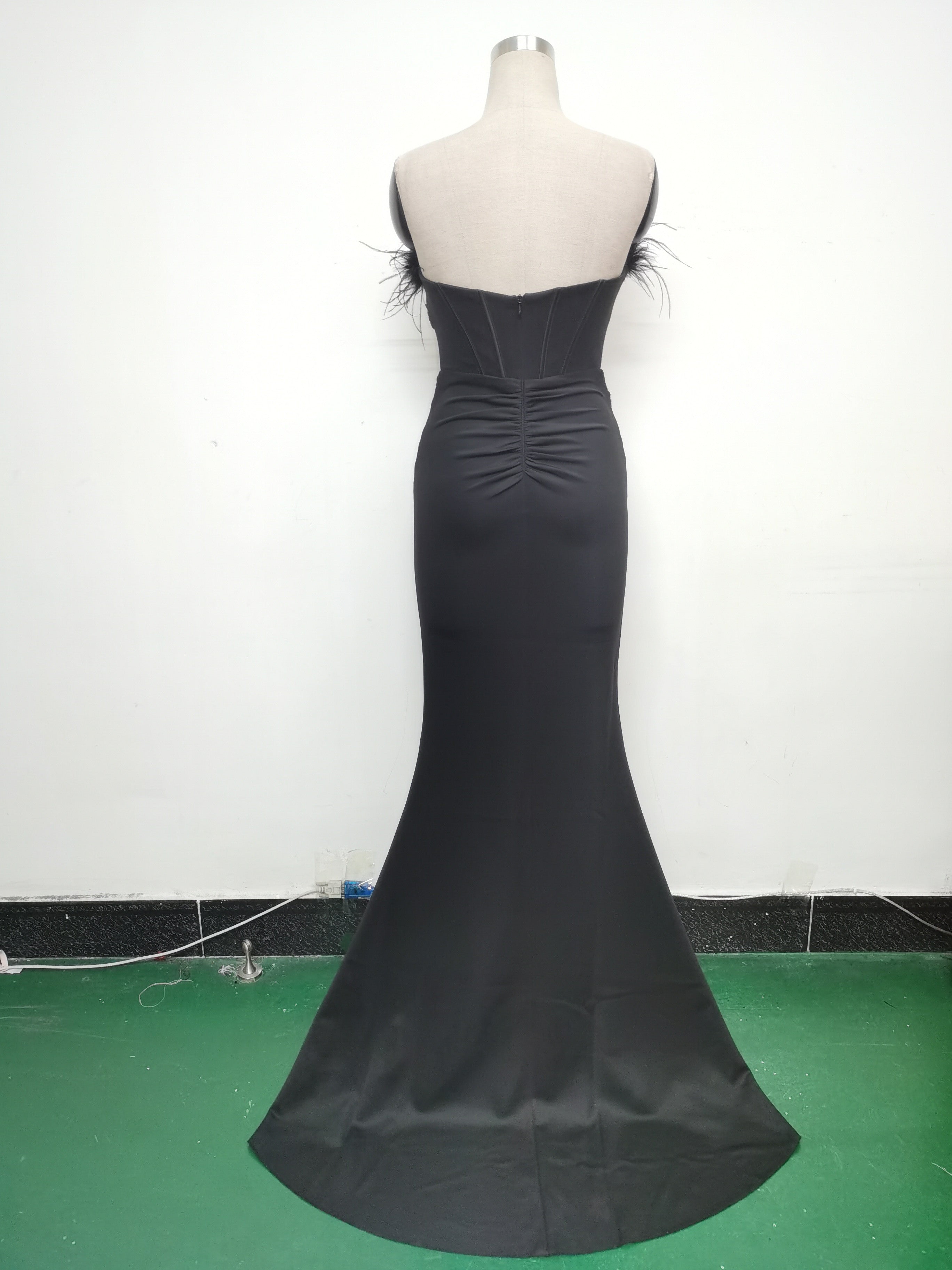 Feather Strapless Herringbone Slim Waist Solid Color Slit Evening Dress 15