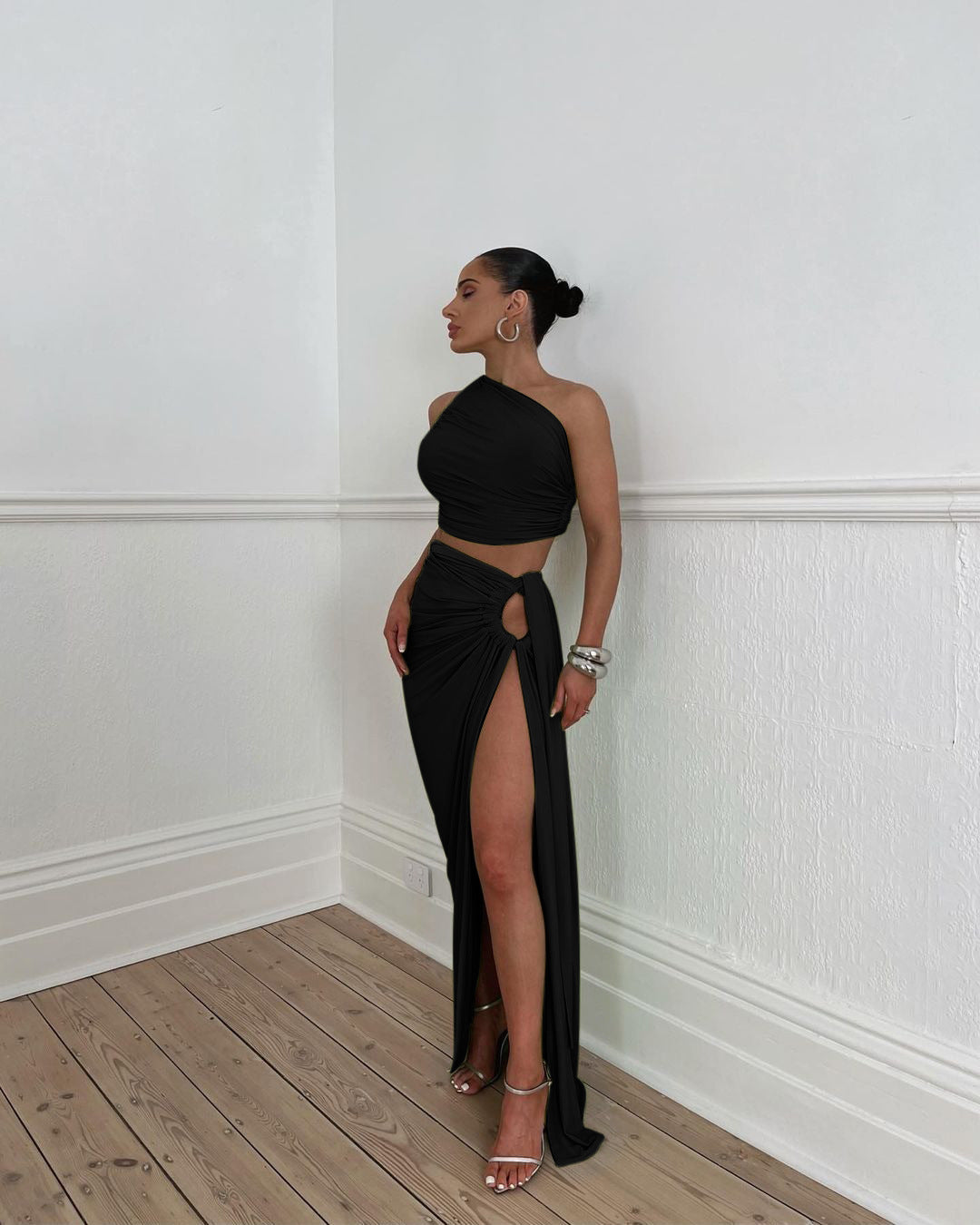 Women Autumn Sexy Backless Strapless Top and Slit Skirt Two-piece Set 4