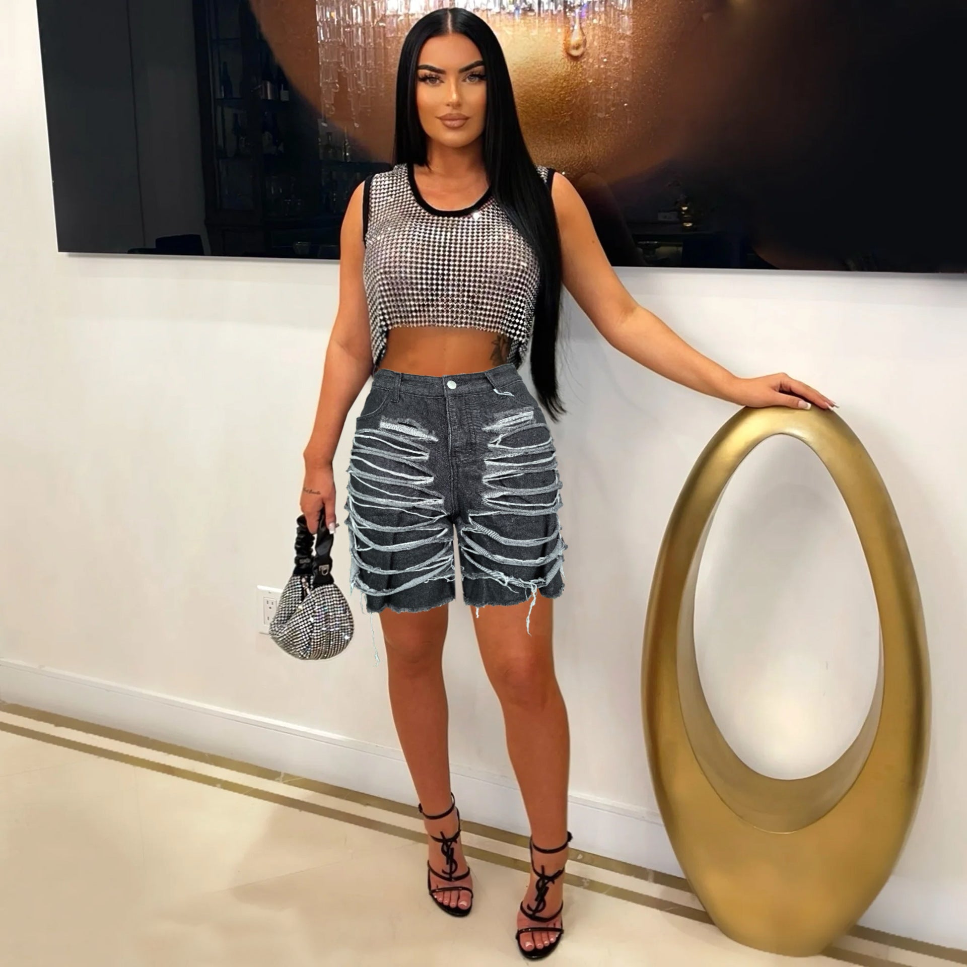 Women Pocket Ripped Knee-Length Denim Shorts