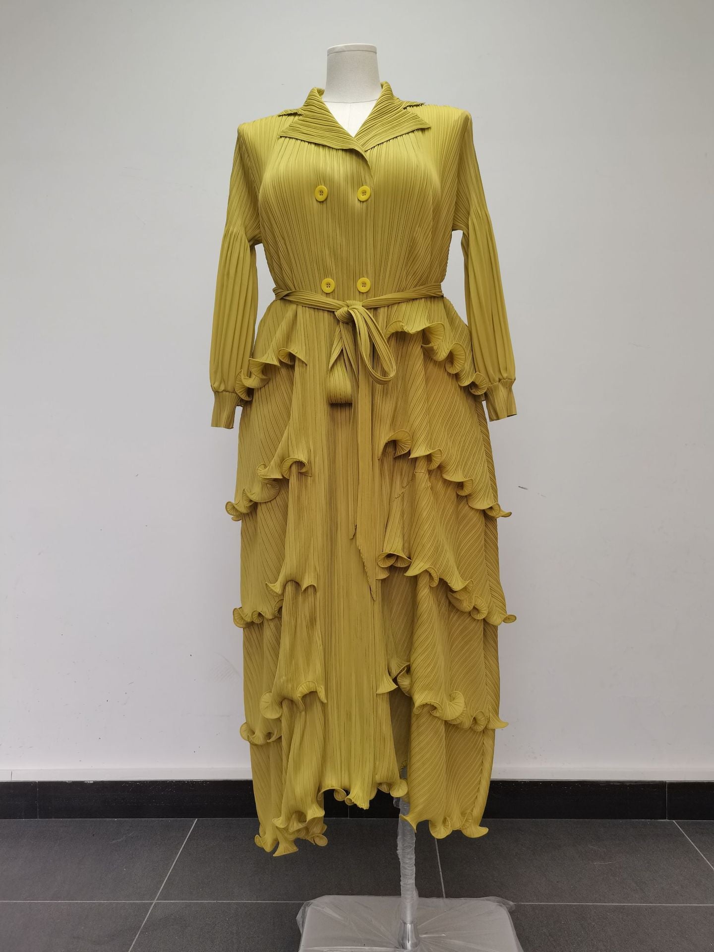 Plus Size Women Pleated Ruffle Edge Lace Lantern Sleeve Dress 15