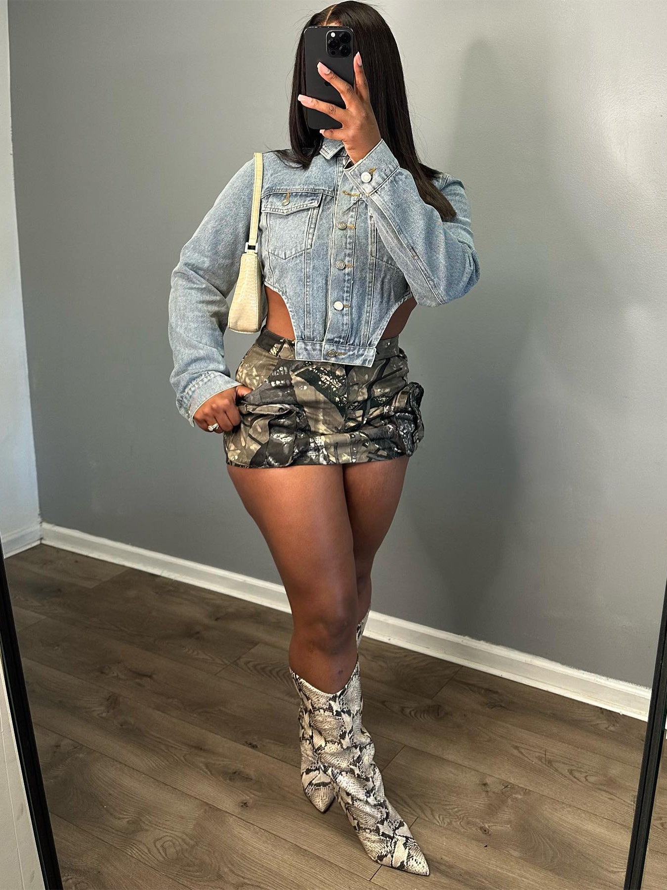 Fashionable Women's Style Irregularside Cutouts  Denim Top 4