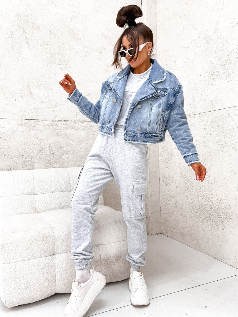 Women Collar Washed Raw Edge Denim Long Sleeve Jacket 4