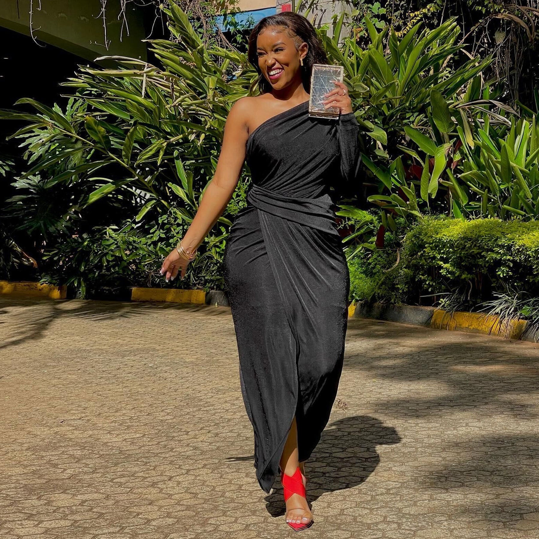 Women Sexy Solid Slit One Shoulder Dress 3