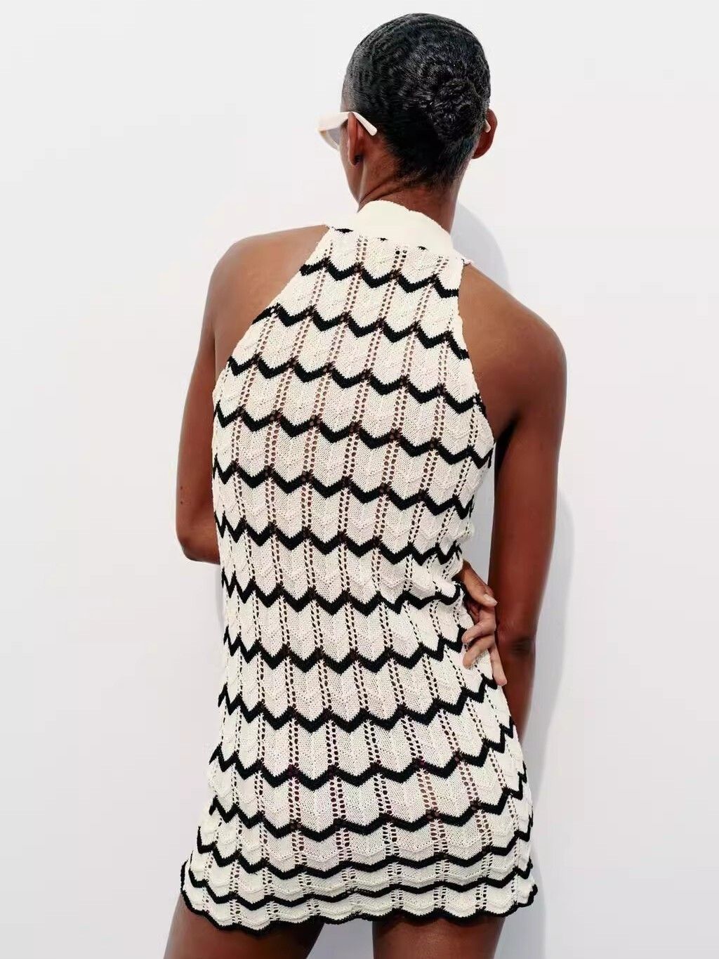 Women off-shoulder Halter Neck Beach Holidays beach skirt 3