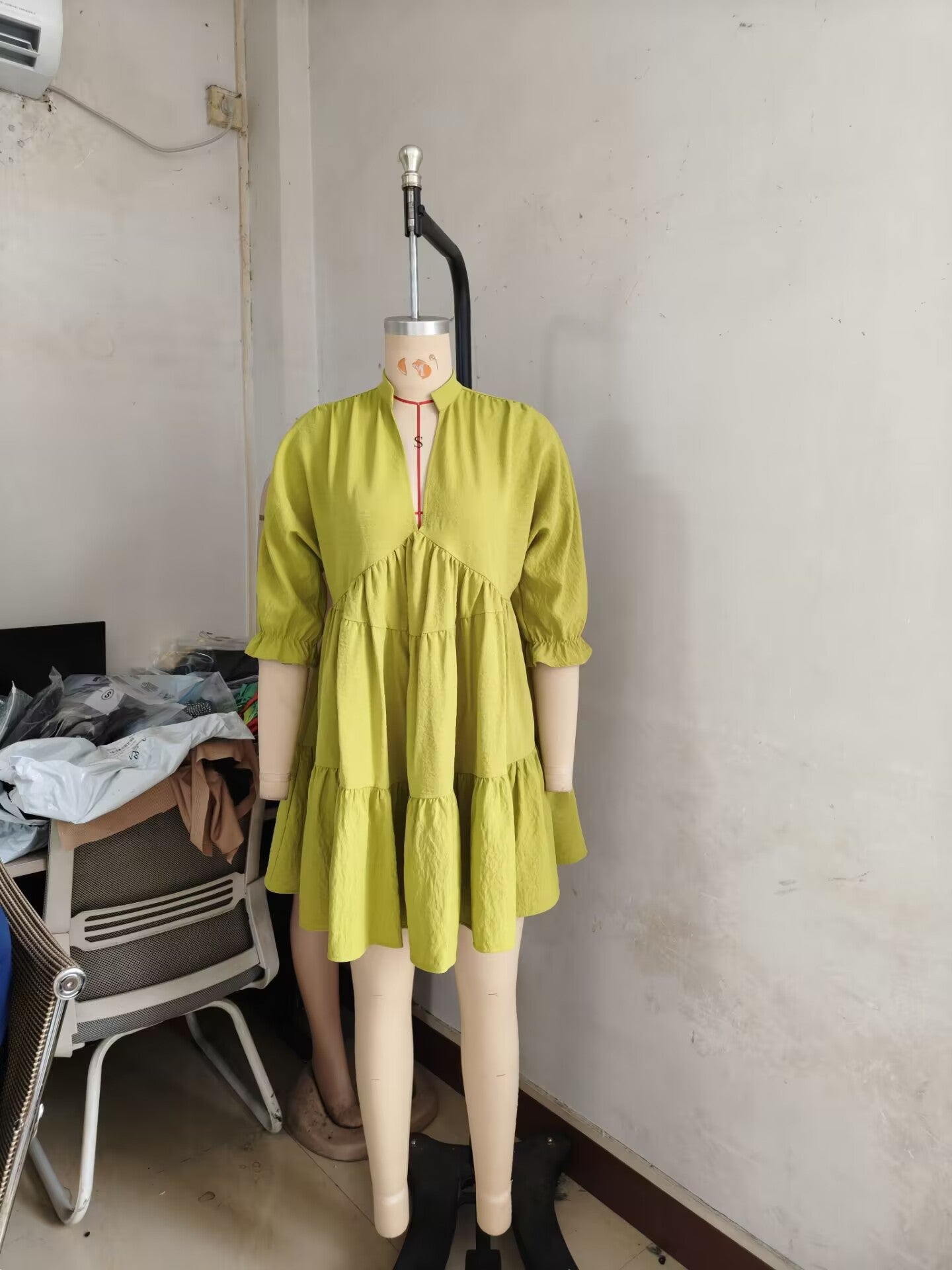 Women Casual Women Solid V Neck bubble sleeve multi-layer pleated dress 17