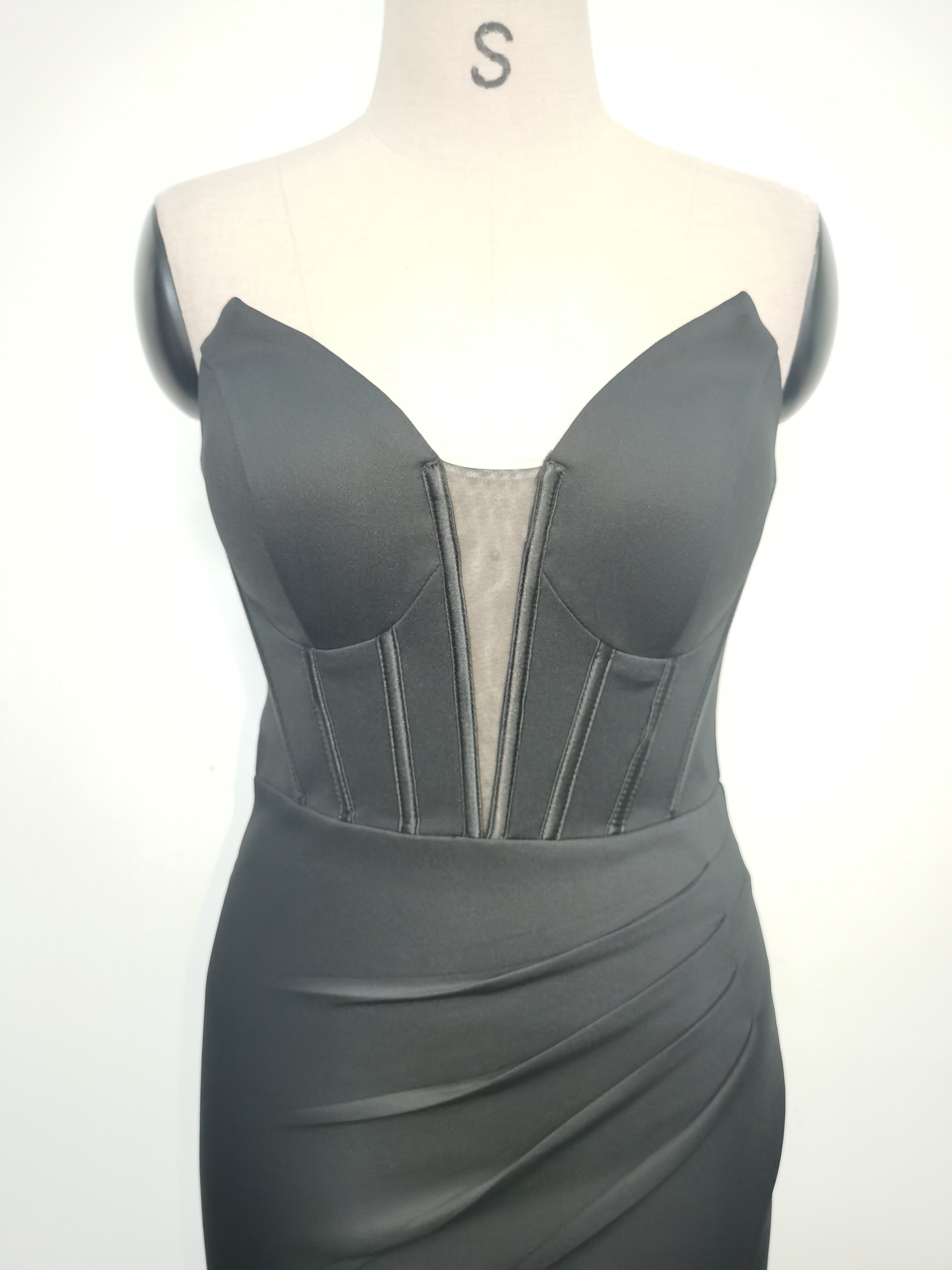 Elegant Fishbone Strapless Slim Waist Slit Evening Dress 21