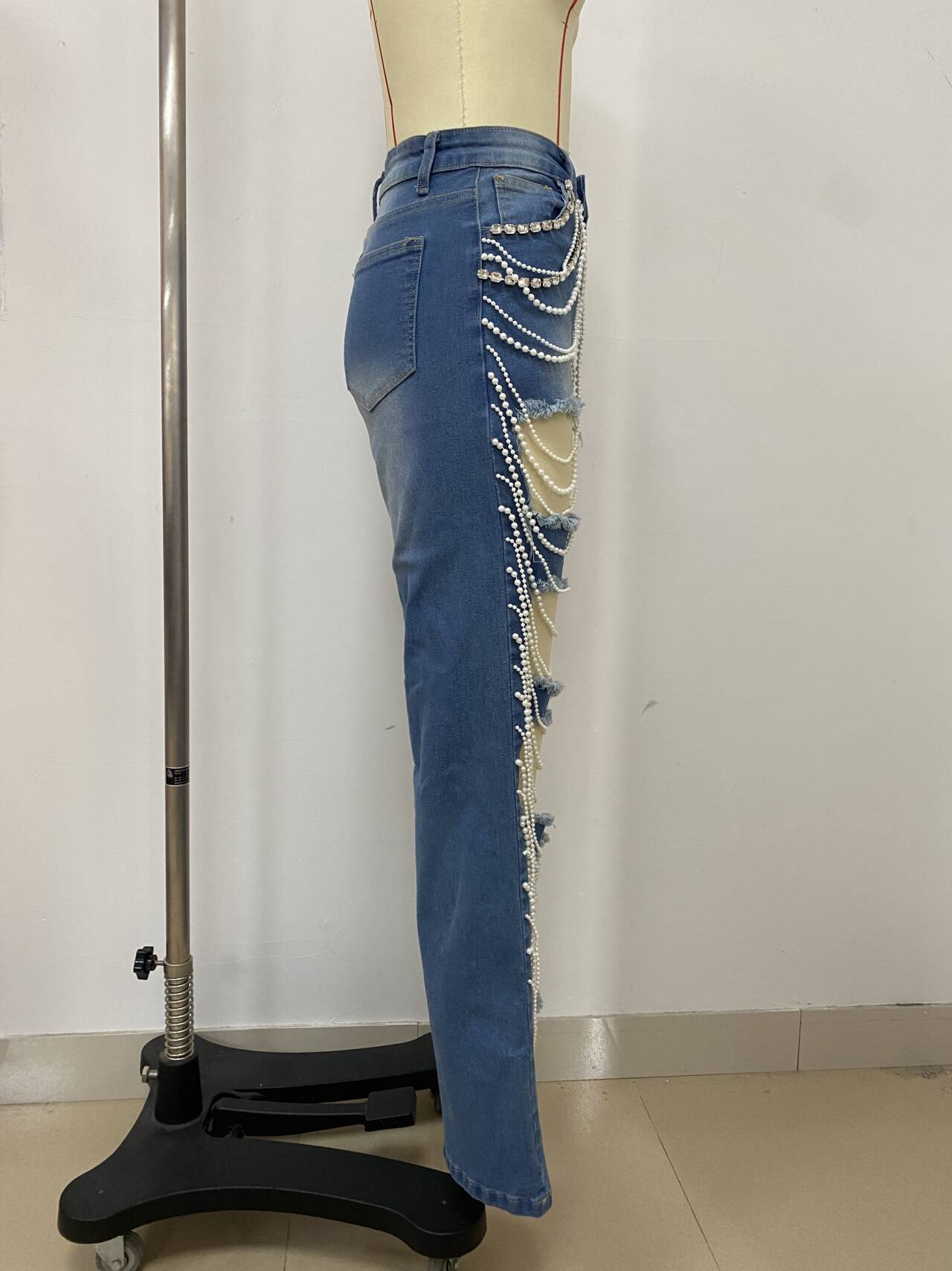 Women Washed Ripped Knitting Denim Pants 6