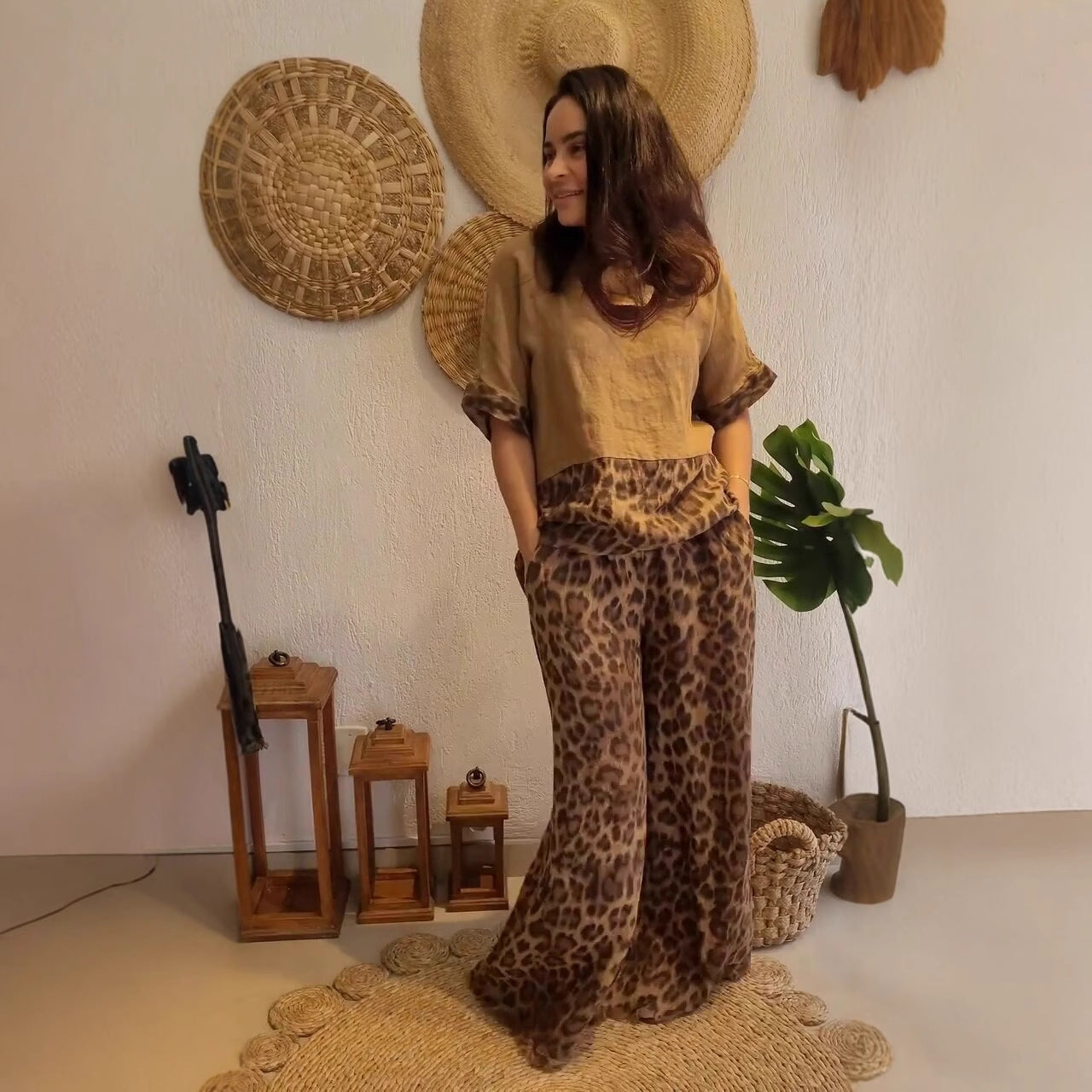 Women's Fashion Loose Patchwork Short-Sleeve Top & High-Waist Wide-Leg Pants Set 4