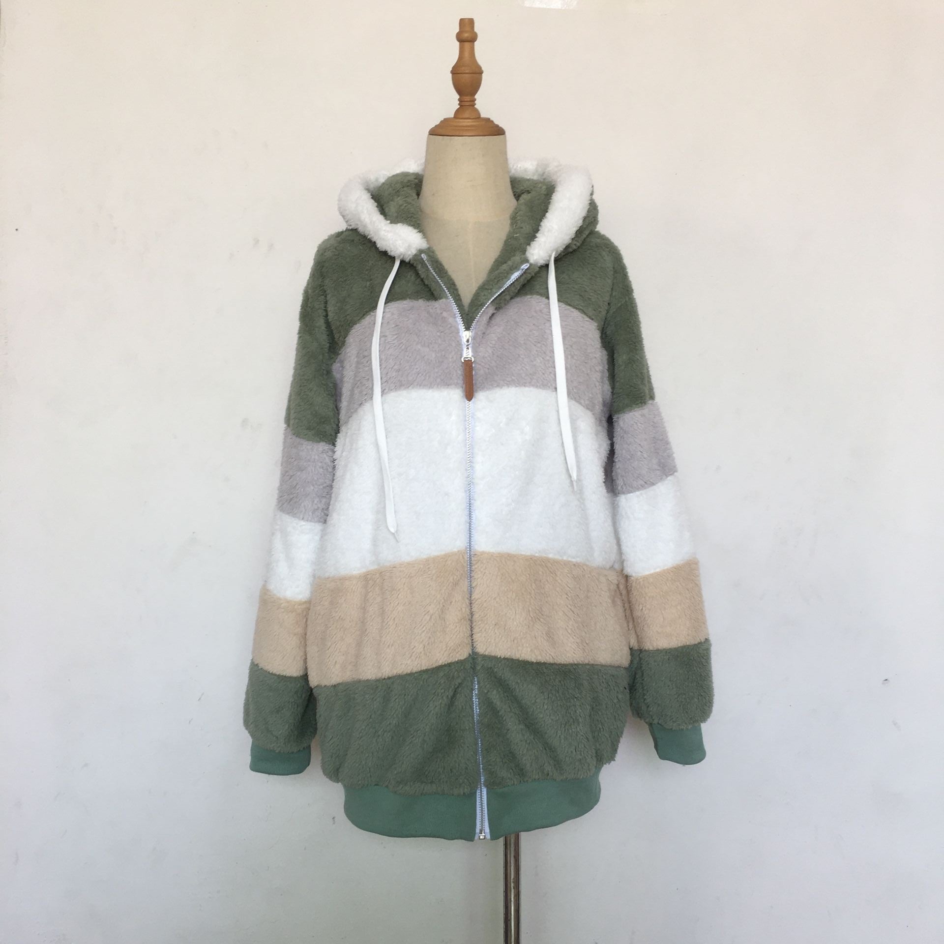 Autumn And Winter Warm Plush Patchwork Zipper Pocket Hooded Loose Coat For Women 35