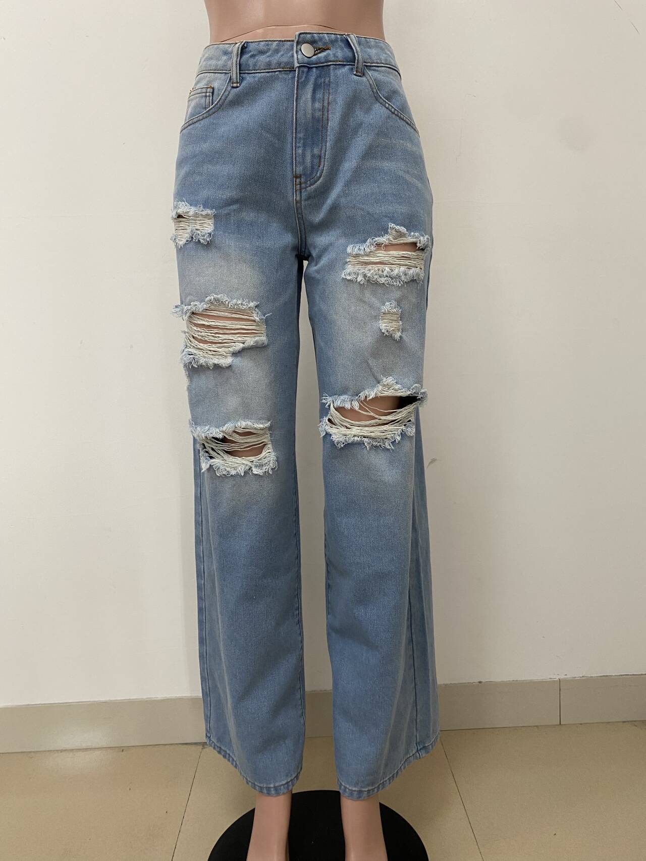 Women Cutout Button Denim Pants 6