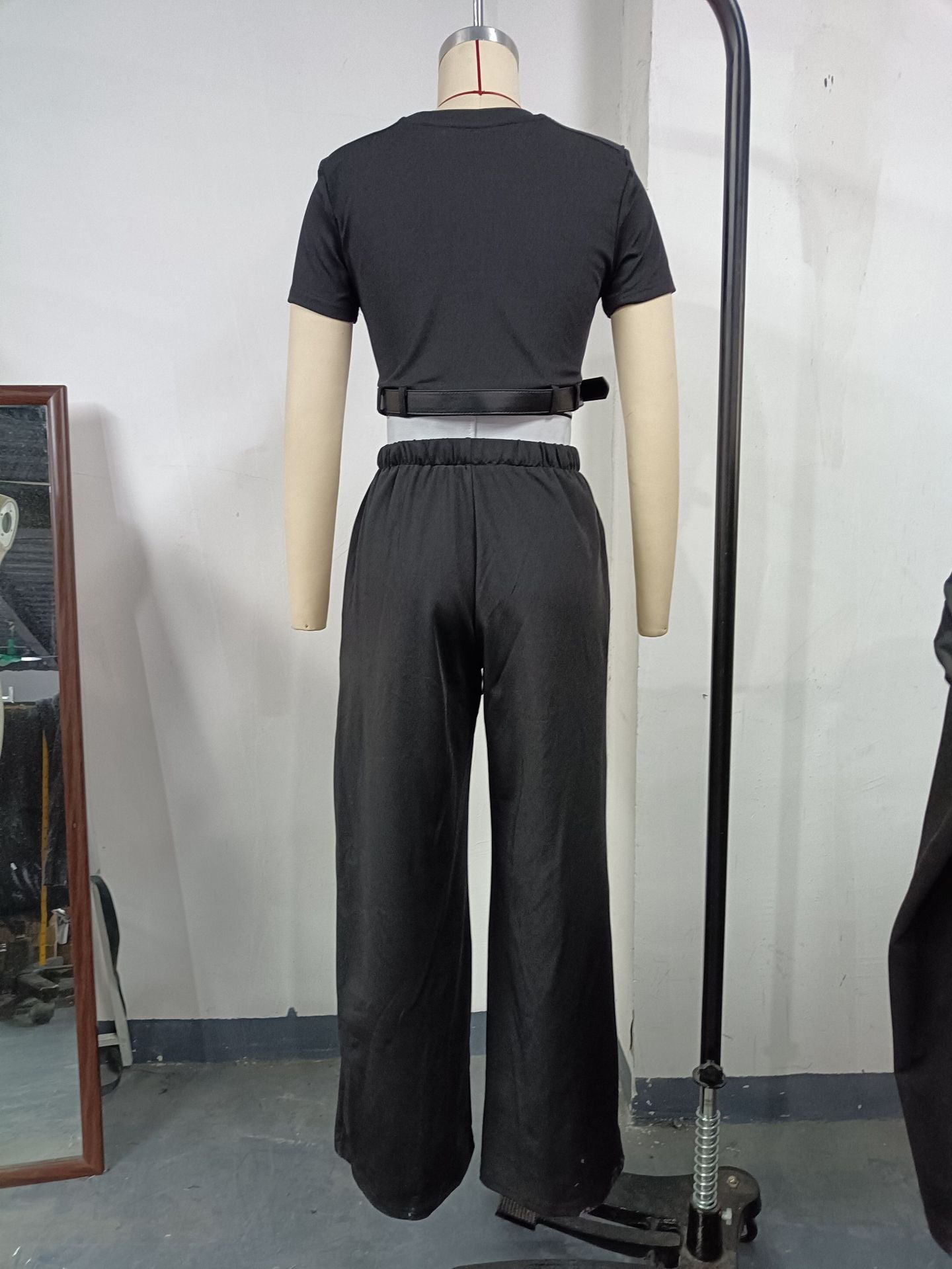 Fashion Short-Sleeved Women's Spring Crop Belt Decorative Top Wide Waist Sweatpants Two-Piece Set 11