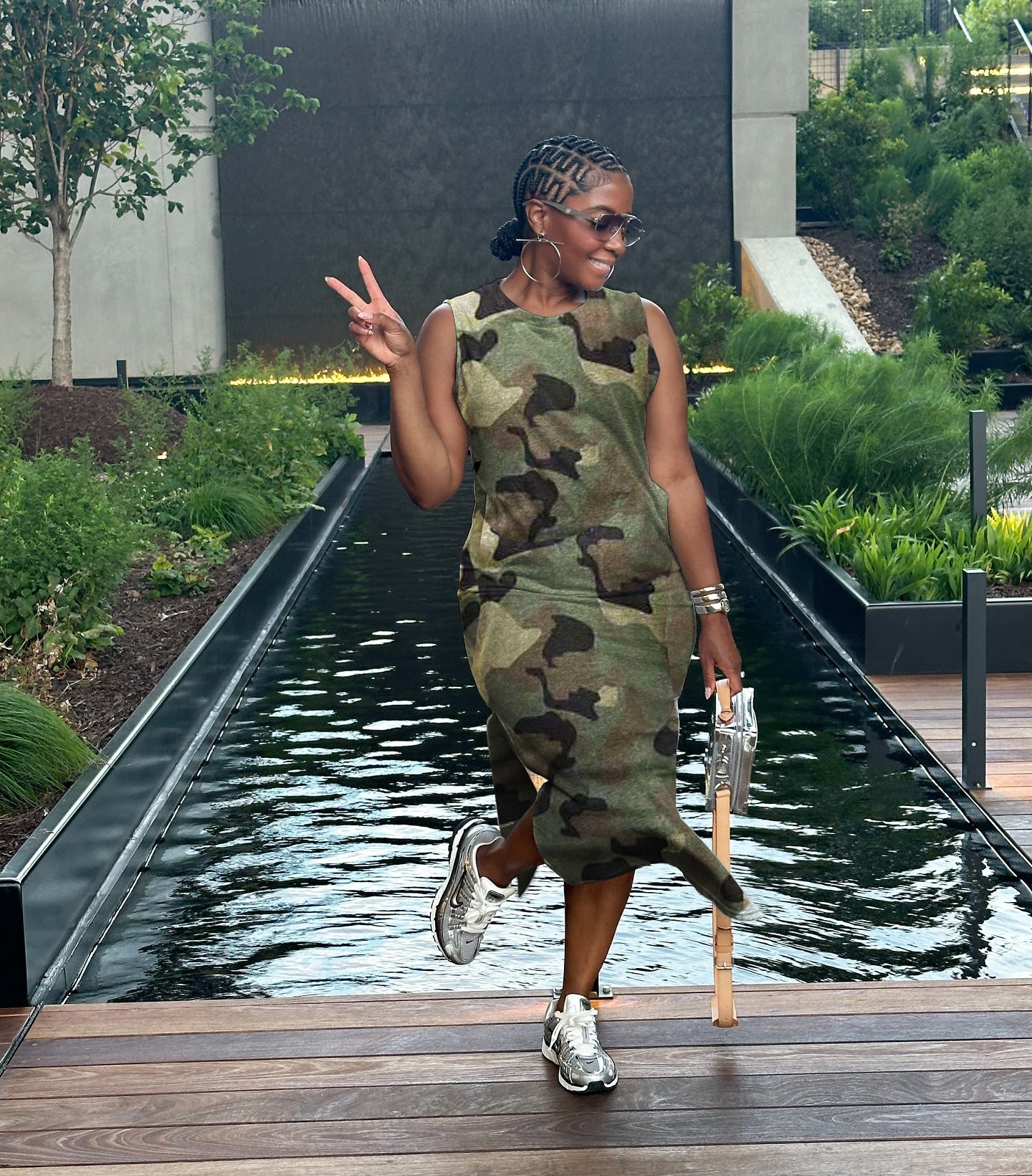 Women spring and summer camouflage print slit dress 3