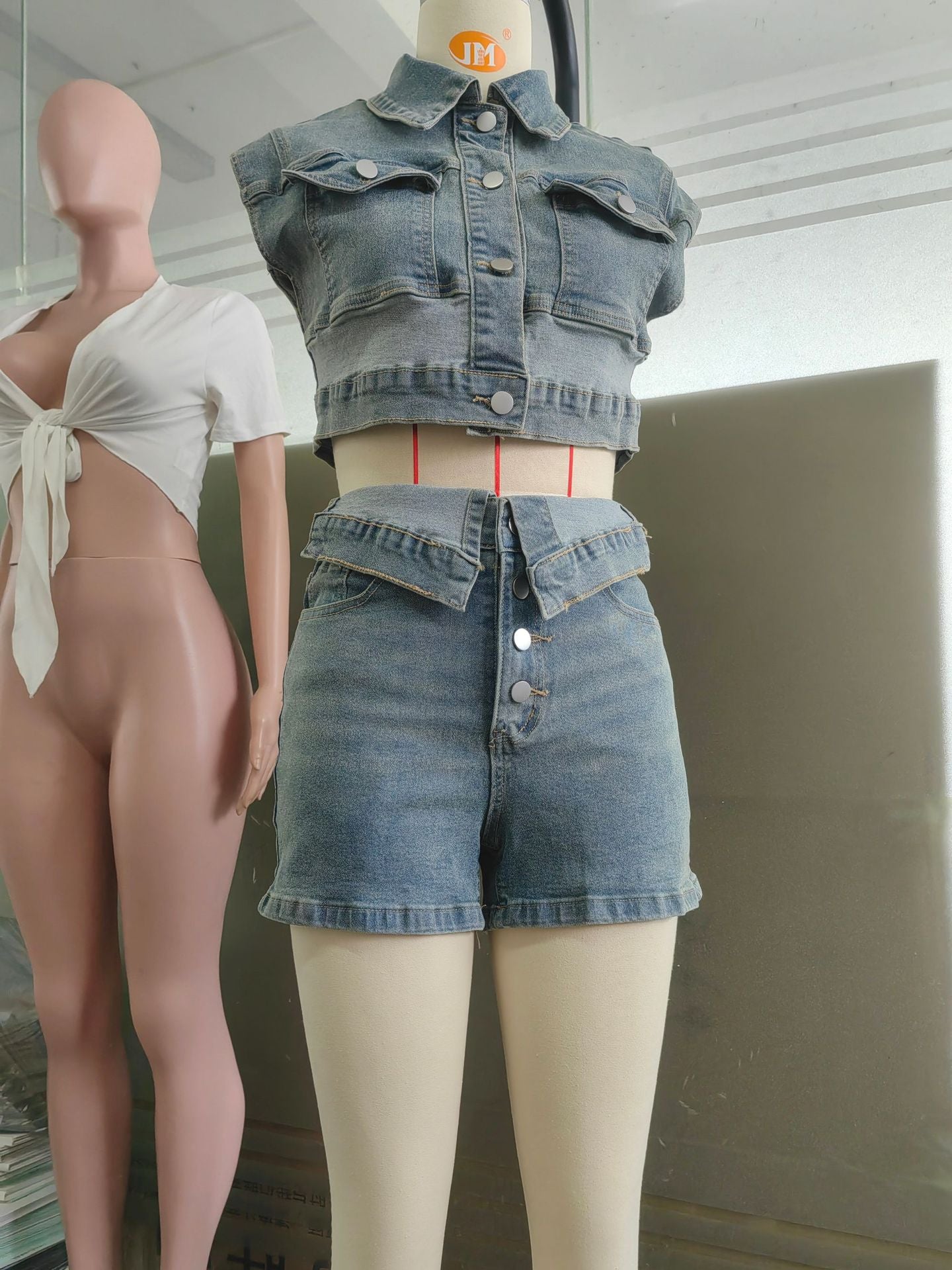 Women Casual Stretchy Denim Top and Shorts Two-Piece Set 6