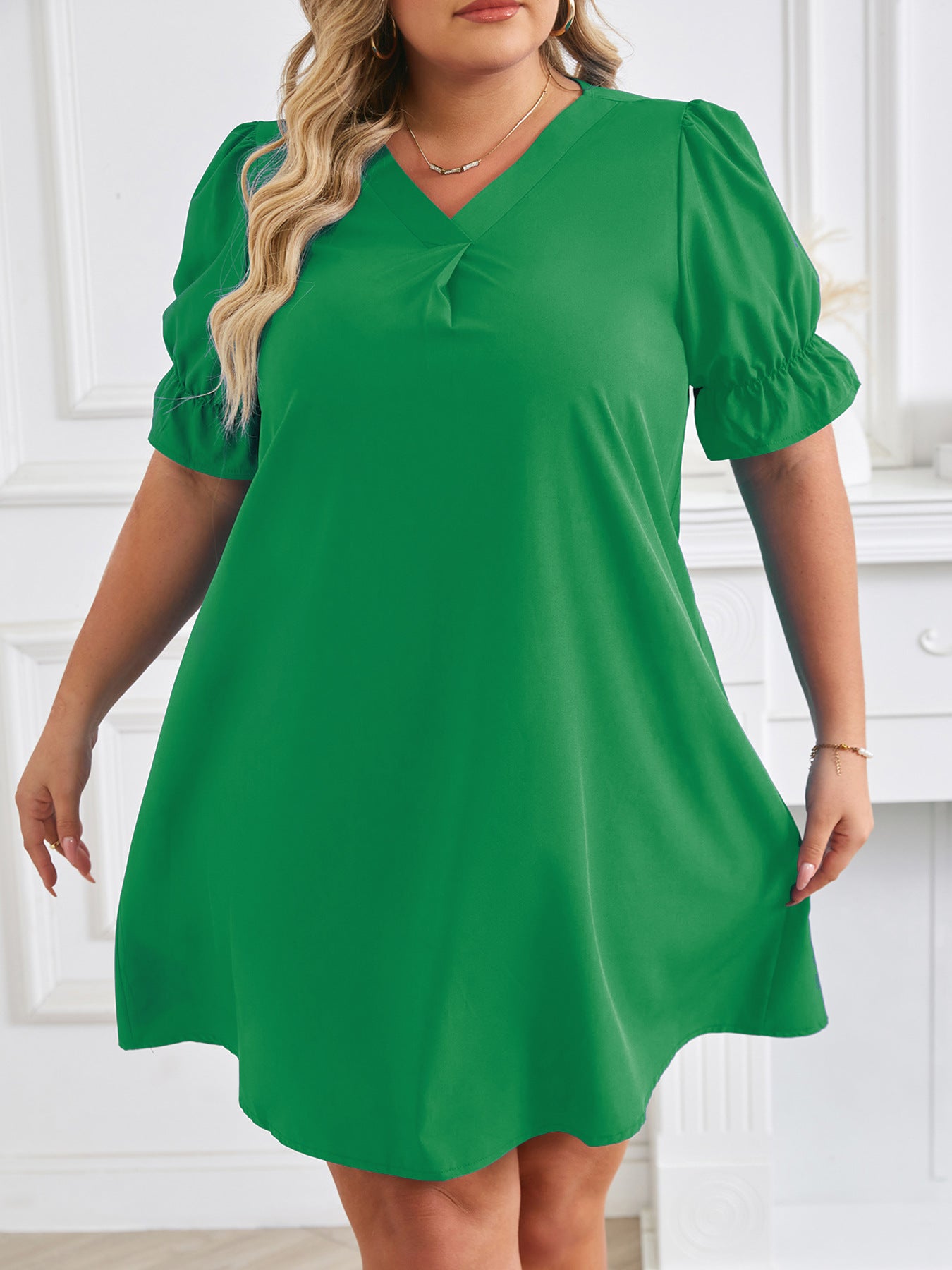 Plus Size V Neck Short Sleeve Solid Dress 4