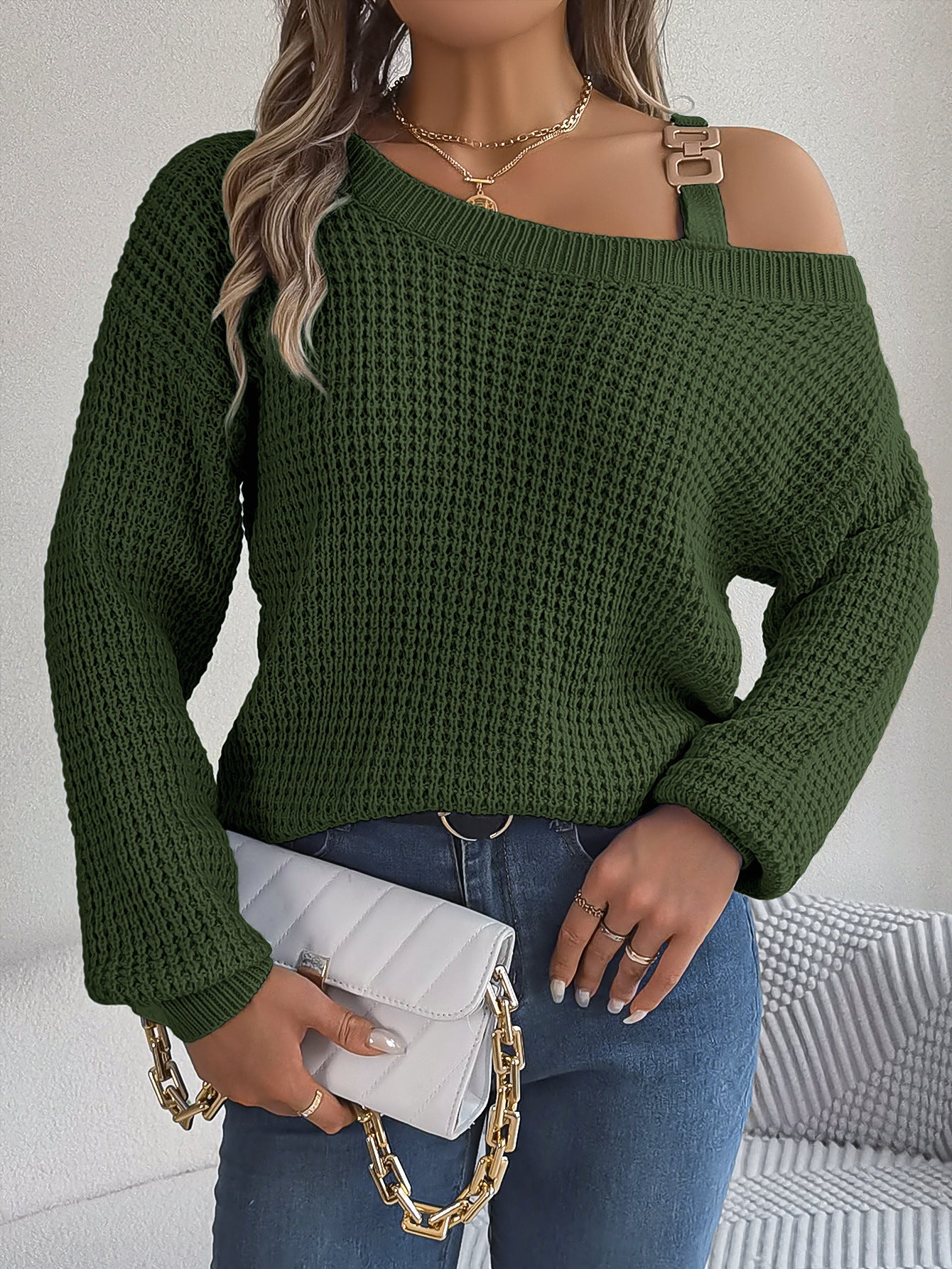 Autumn And Winter Casual Metal Buckle Strap Patchwork Balloon Sleeve Pullover Sweater 12