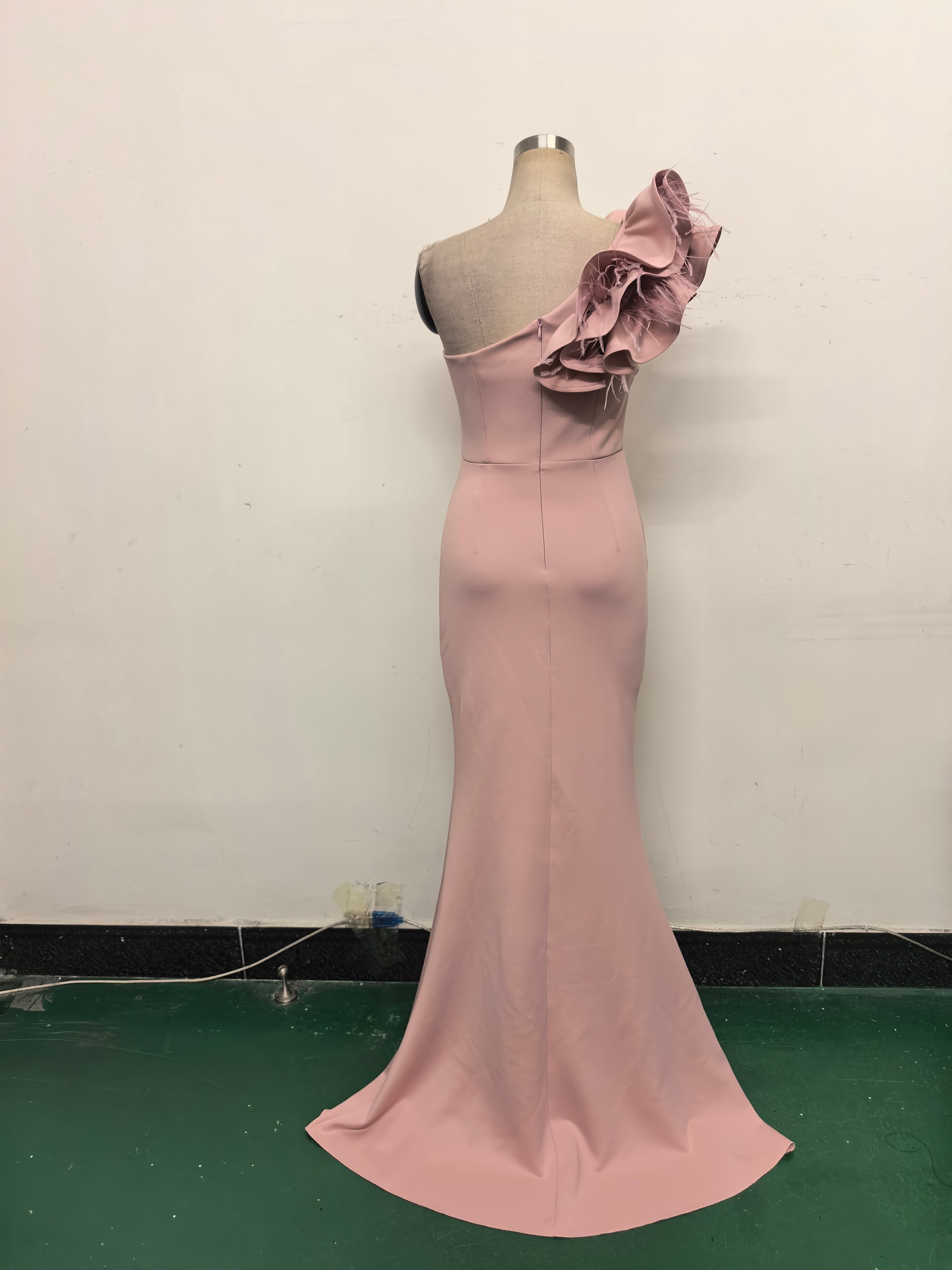 Women One-Shoulder Beaded Wool and Floral Satin Slit Sexy Evening Dress 40