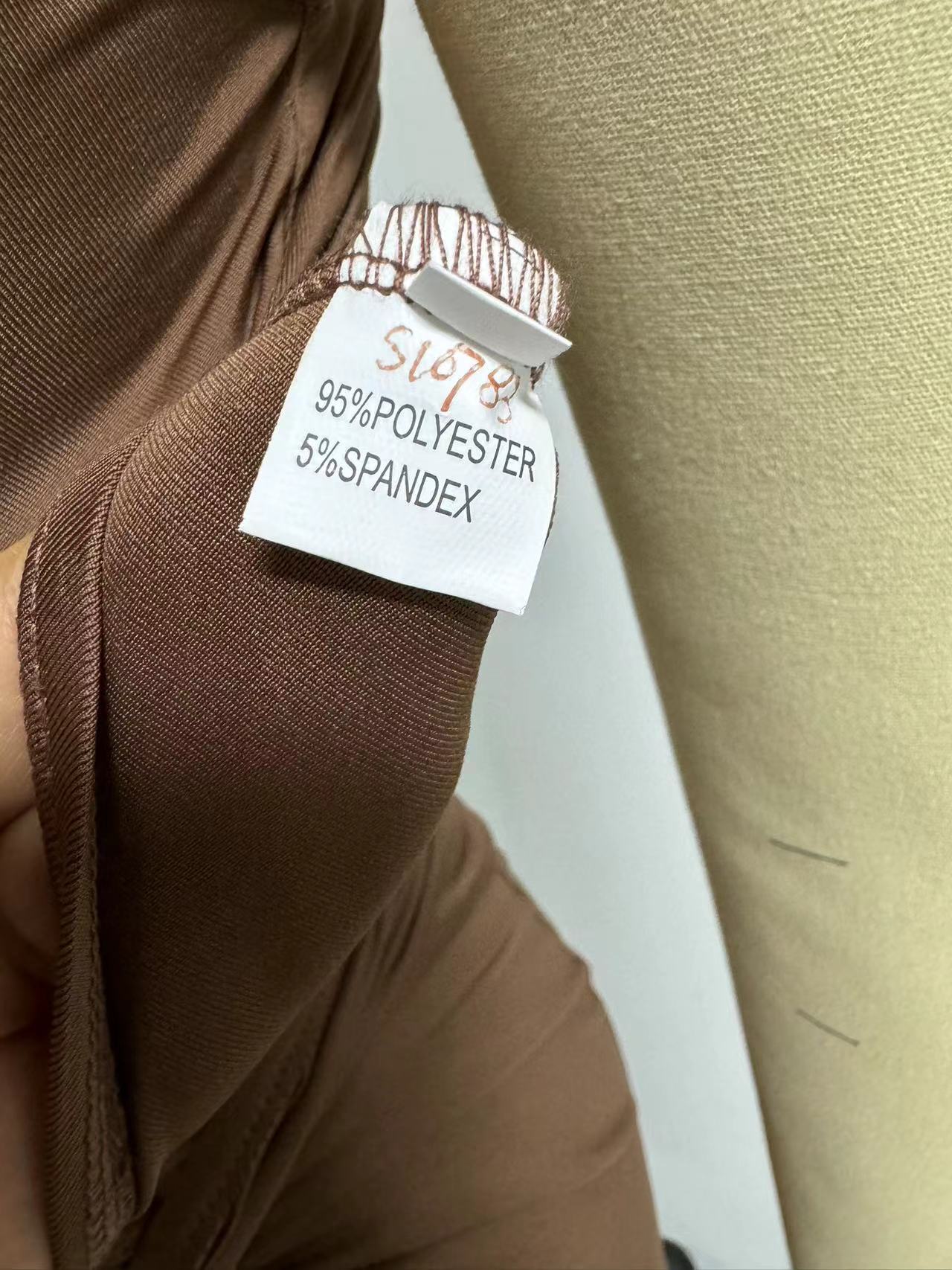 Women Solid Slash Shoulder Crop Top and Slit Skirt two-piece set 10