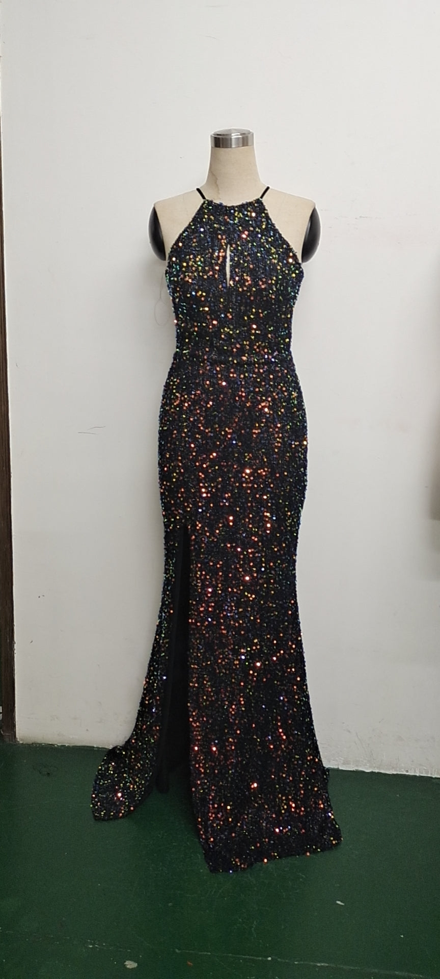 Summer Elegant Sequins Sleeveless Halter Split Evening Dress 11