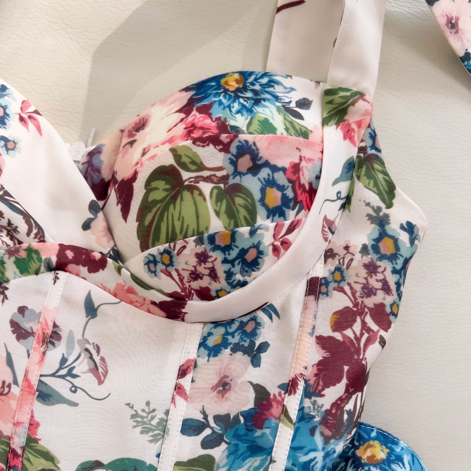 Women summer Strapless suspender dress 4