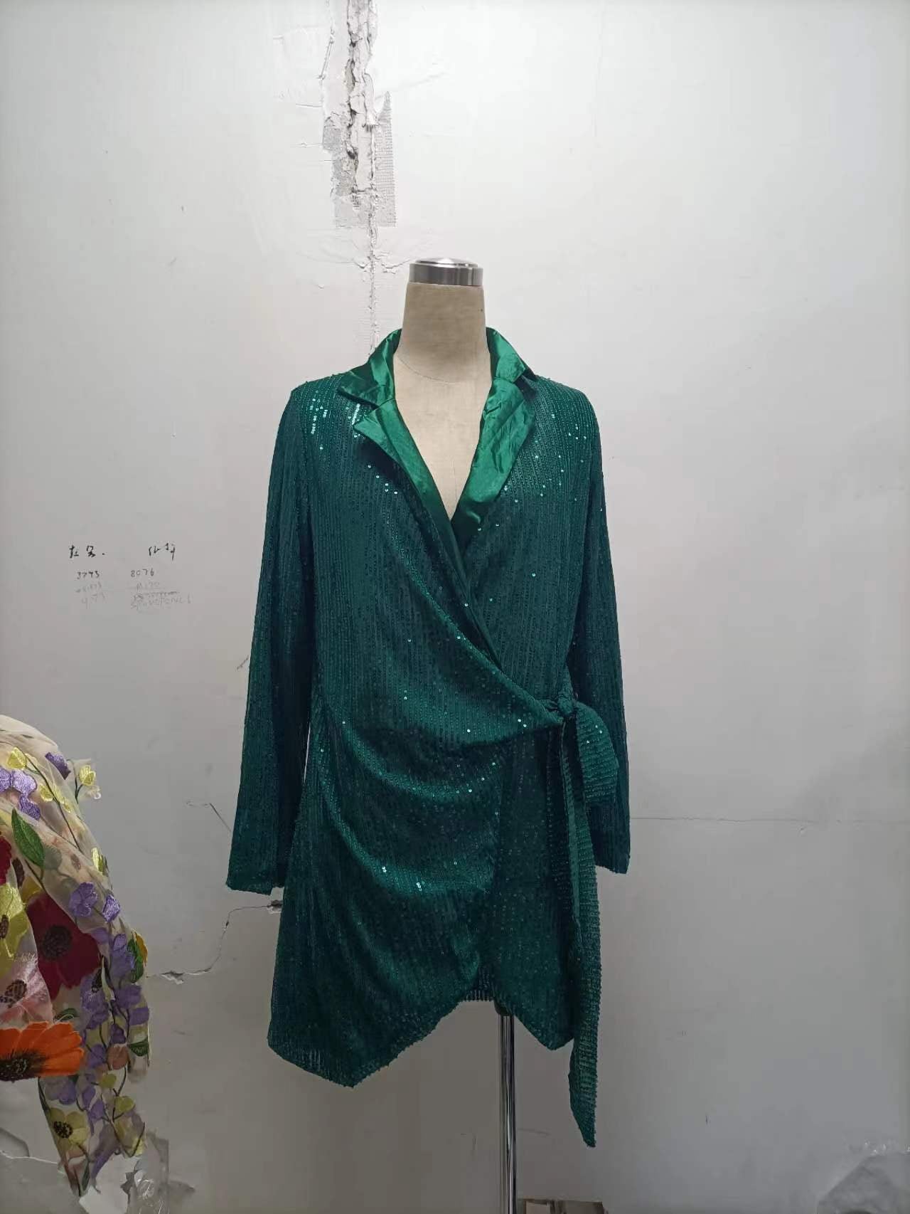 Women's Fashion Sexy Sequins Slim Waist Fashion Dress 18