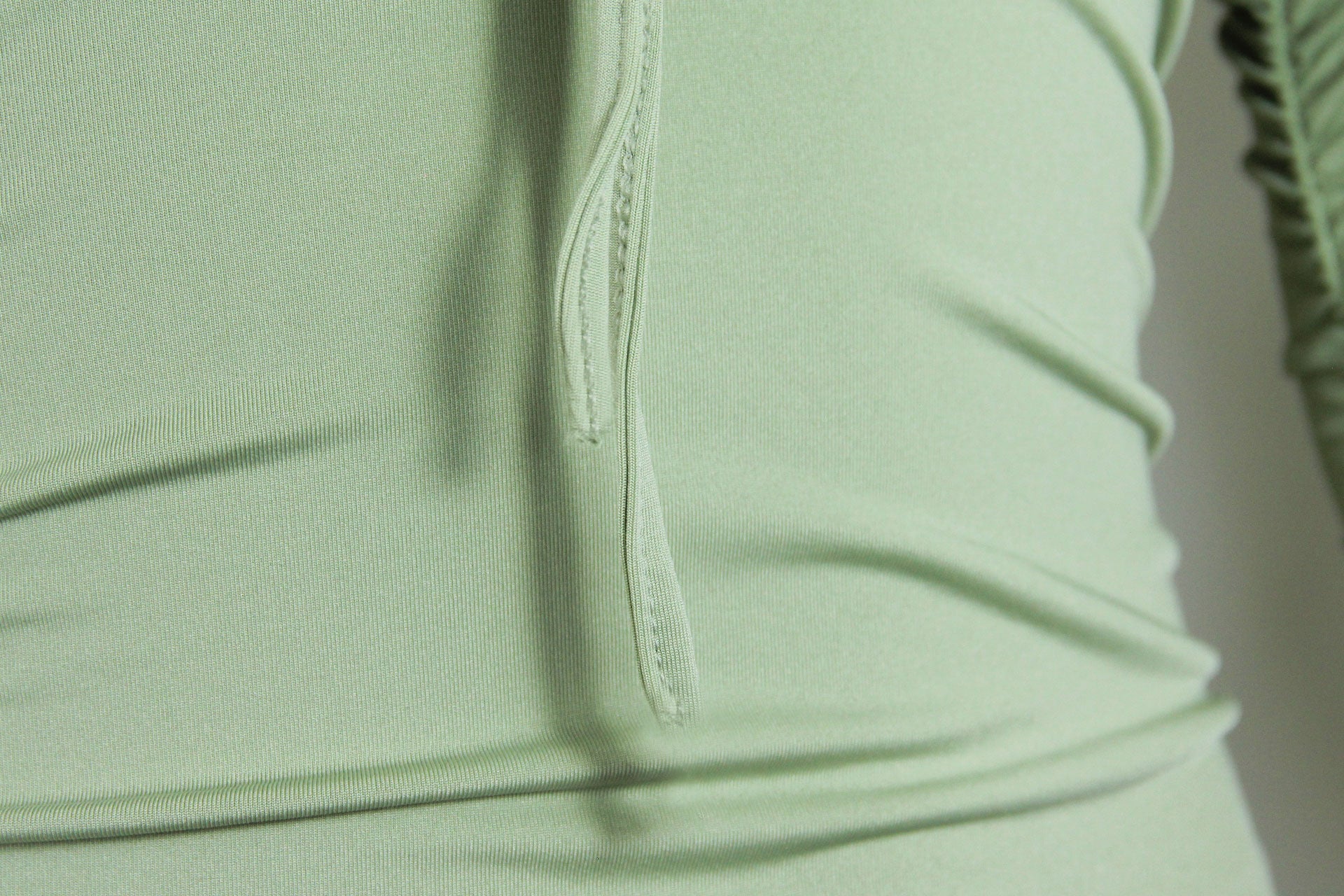 Women autumn/winter long-sleeved sexy off-shoulder bodycon dress with bell bottom sleeves 35