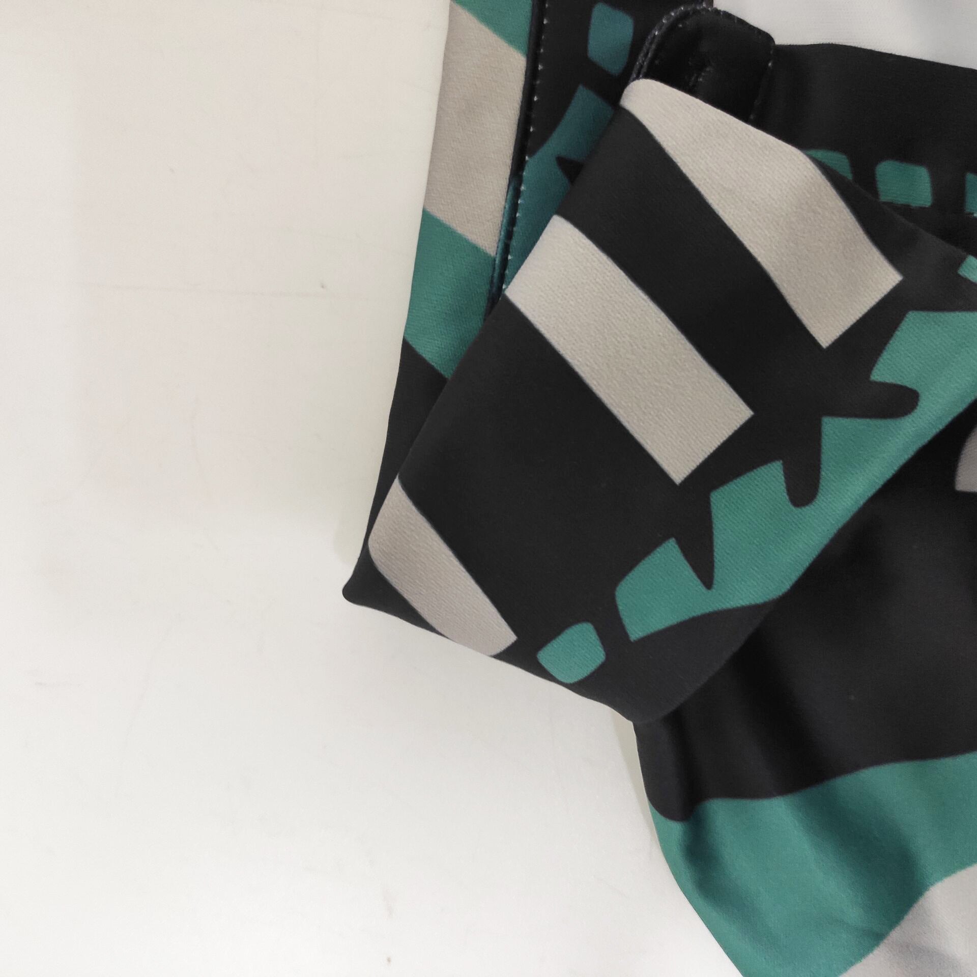 Casual Fashionable Digital Printed Women's Two-Piece Pants Set 12