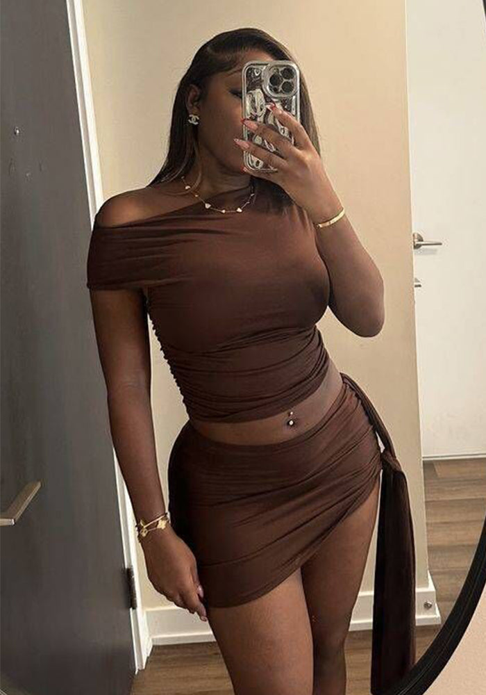 Fashionable Women's Solid Color Slash Shoulder Slim Short Skirt Two Piece Set
