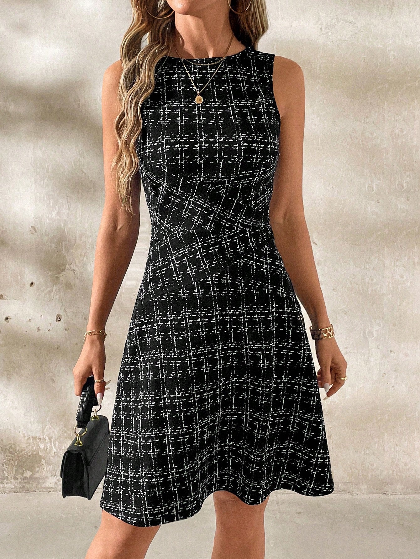 Women spring and summer striped plaid Round Neck sleeveless color matching Pleated dress