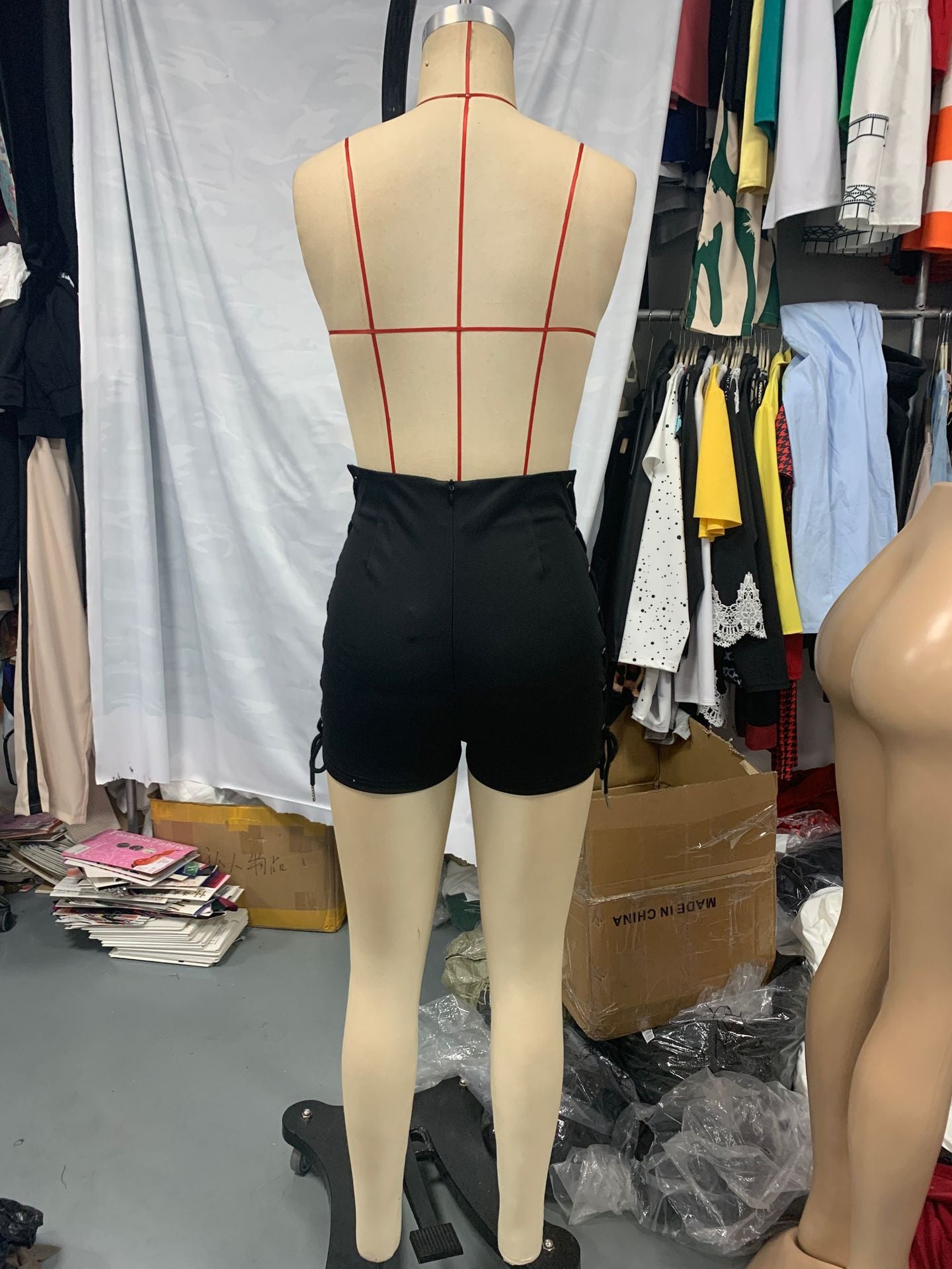 Mid-waist side lace-up fashion ladies shorts 9