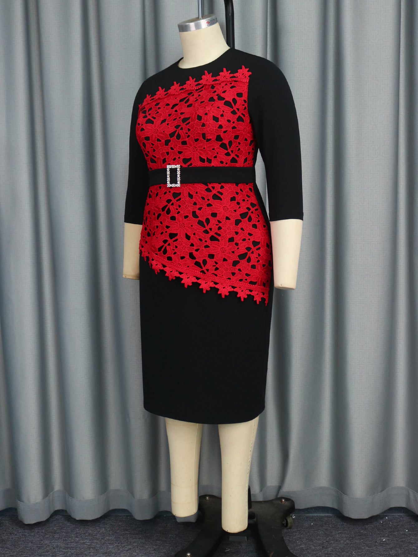 Plus Size Women Lace Contrast Patchwork Dress 4