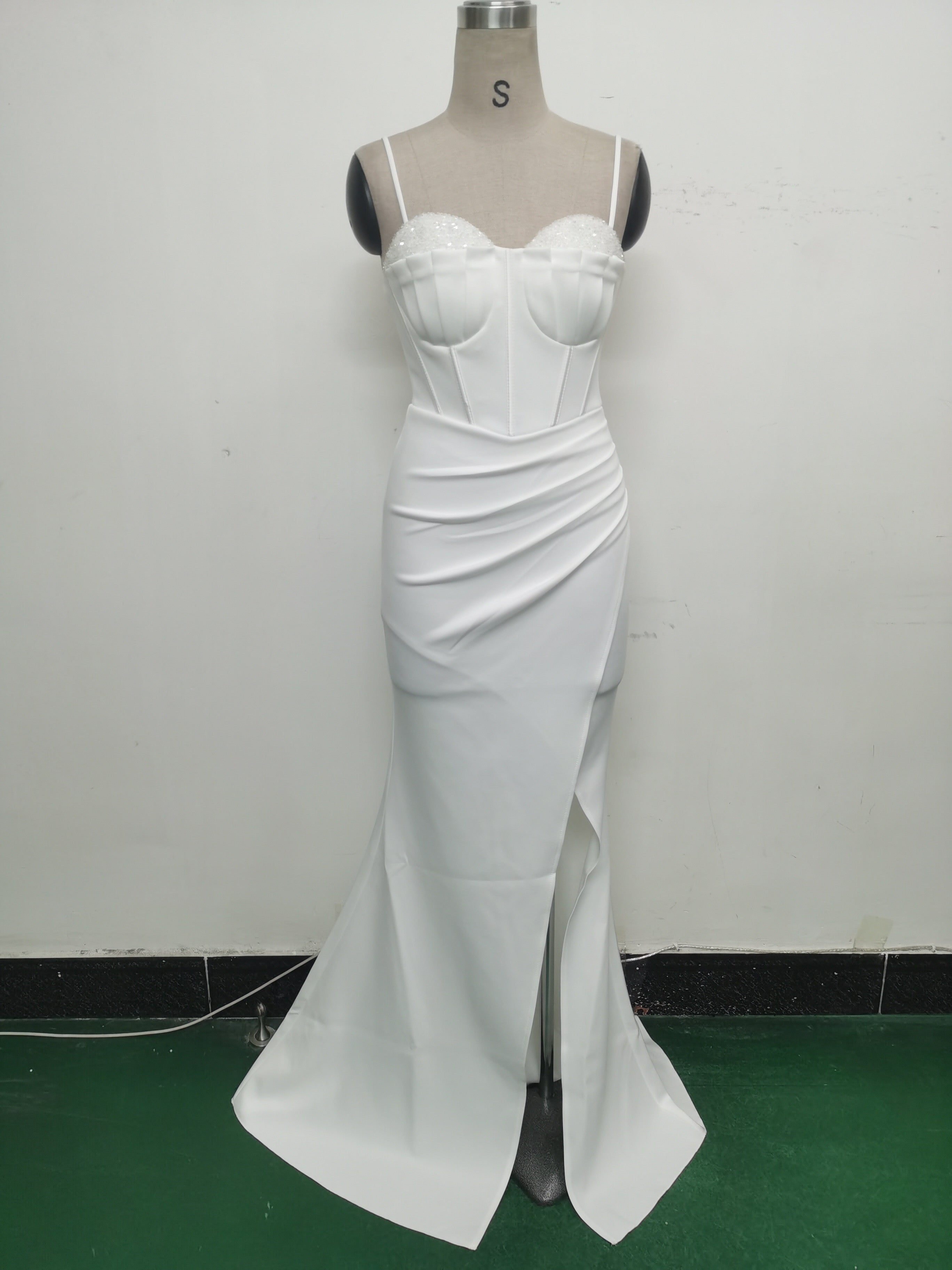 Women Fishbone Crystal Evening Dress 32