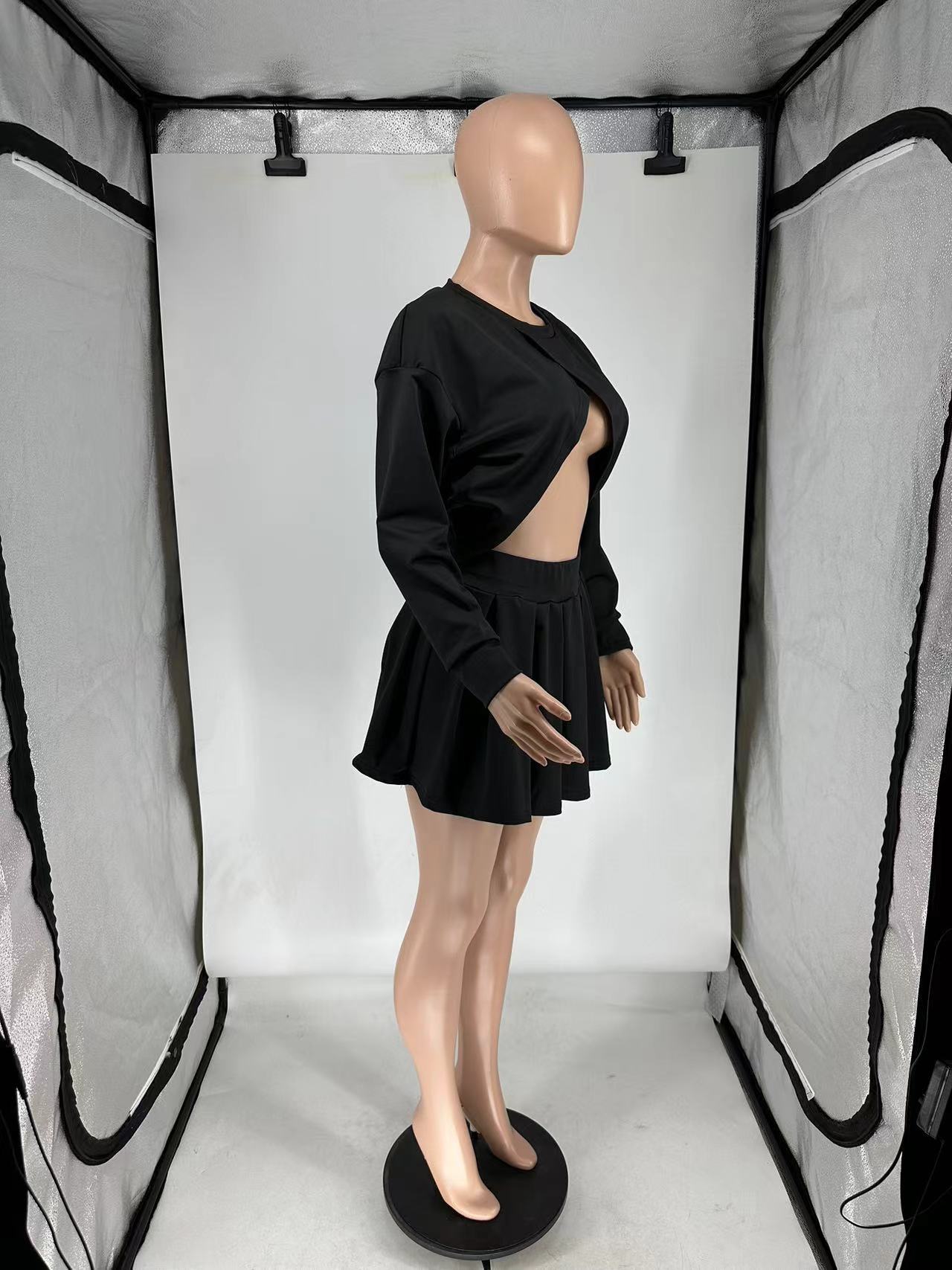 Women's Summer Low Back Top Pleated Skirt Two-Piece Set 12