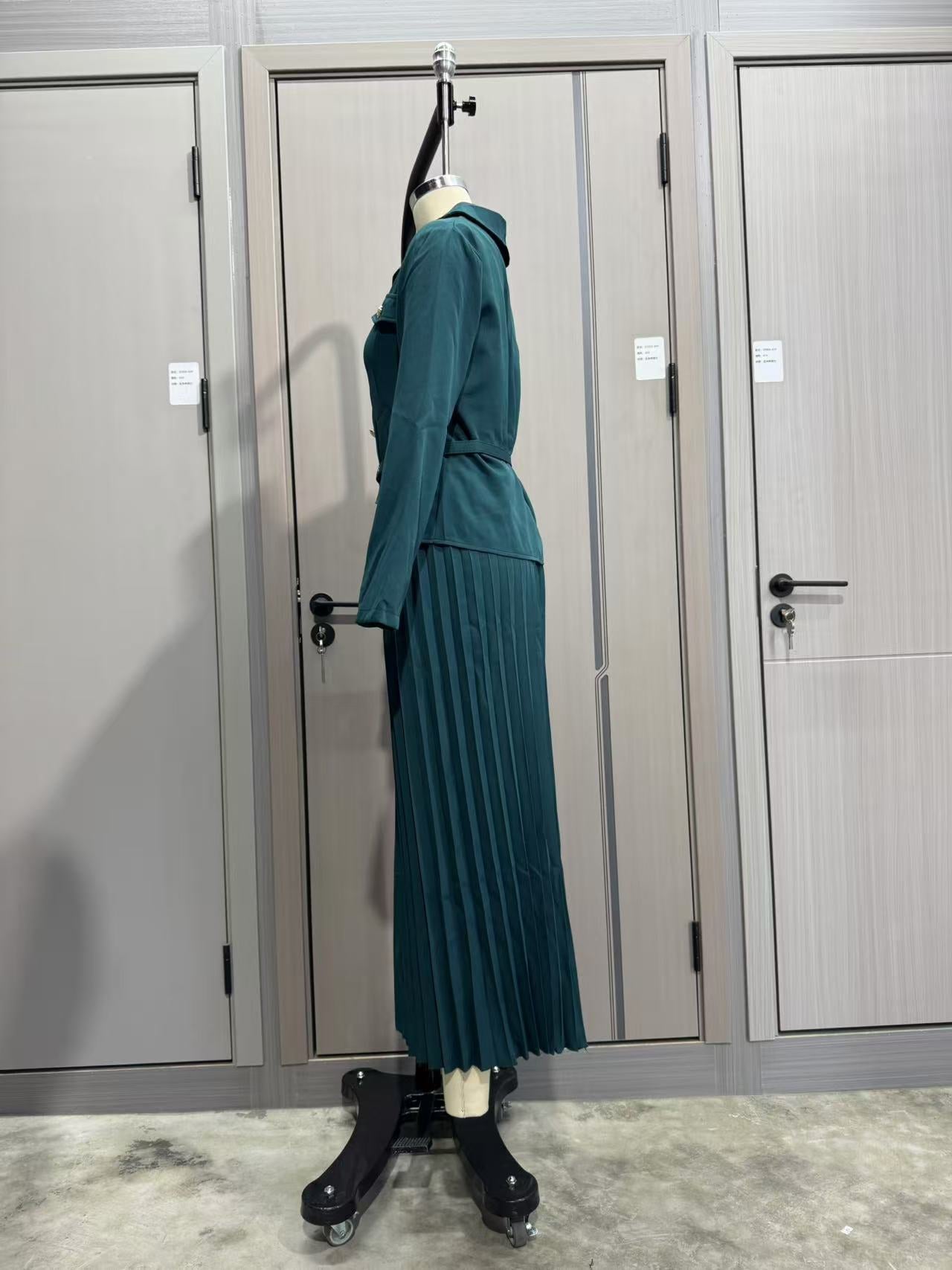 Women Button Blazer and Pleated Skirt Two Piece Set 17