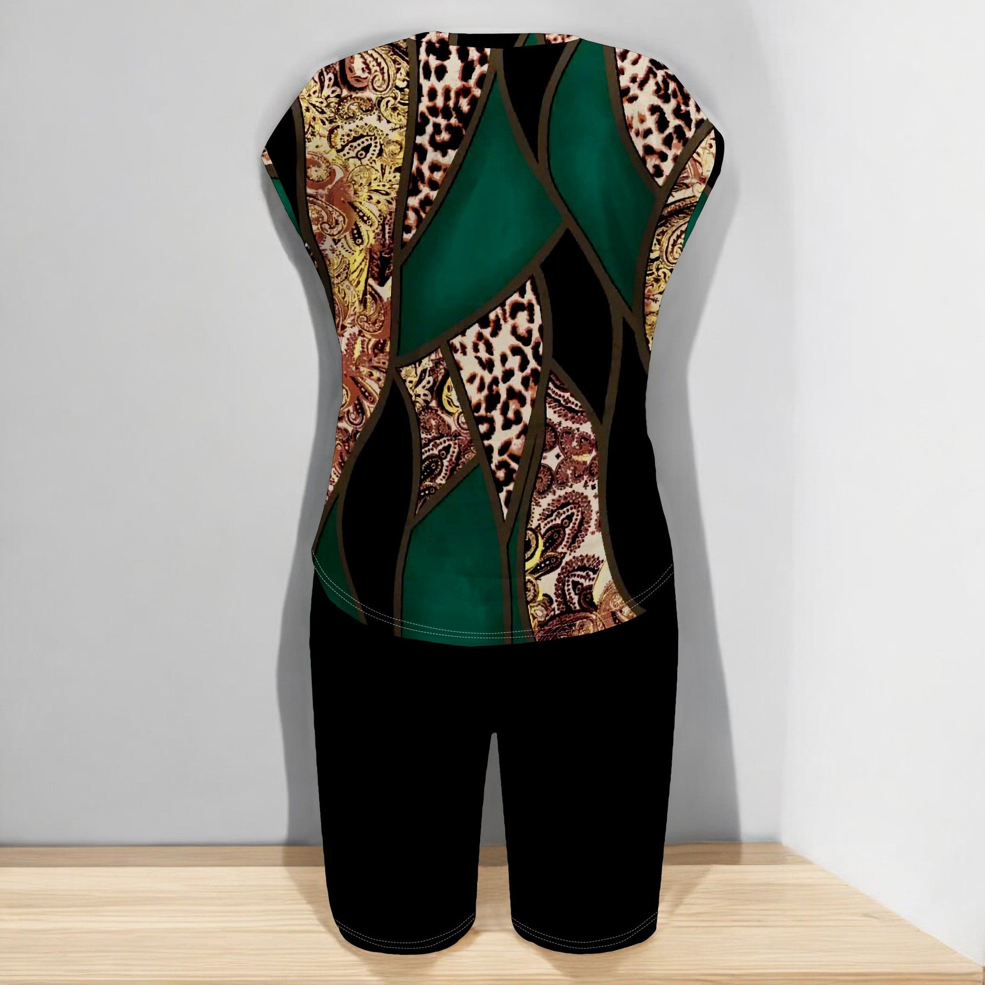 Women Fashion Printed Short Sleeve T-shirt and Shorts Two-piece Set 15