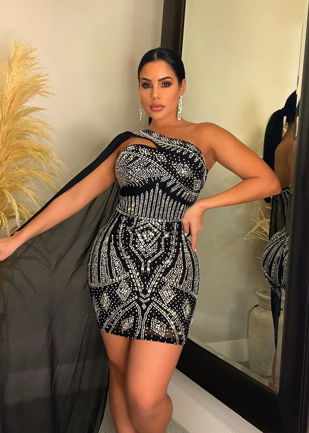 Sexy Cutout Low Back Beaded Cape Sleeve Women'S Party Evening Dress