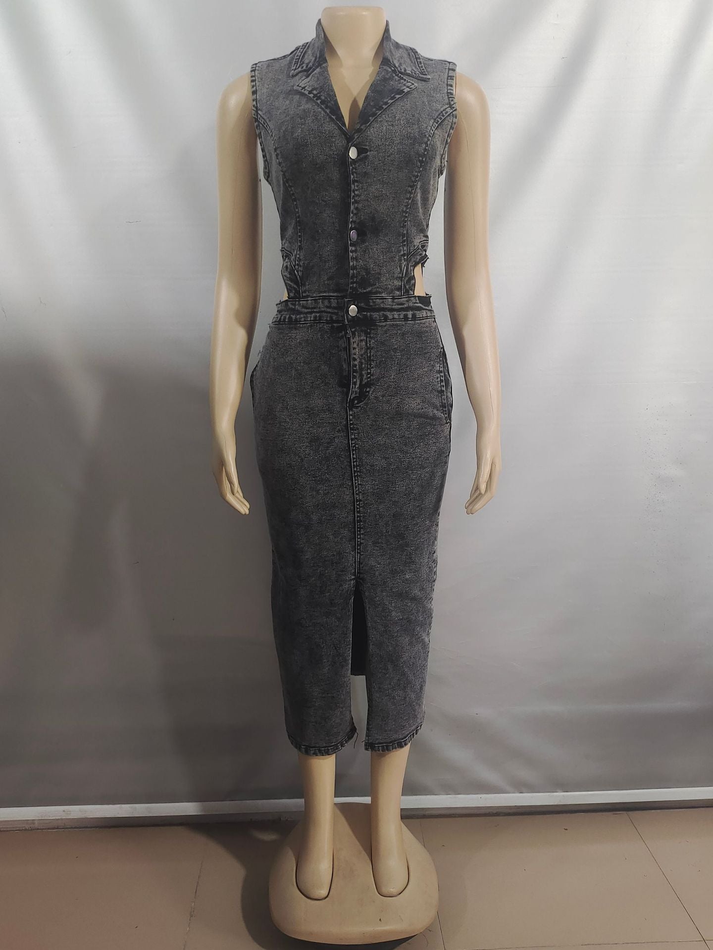 Women's Autumn Winter Fashion Single Breasted Sleeveless Halter Neck Stretch Long Dress 8