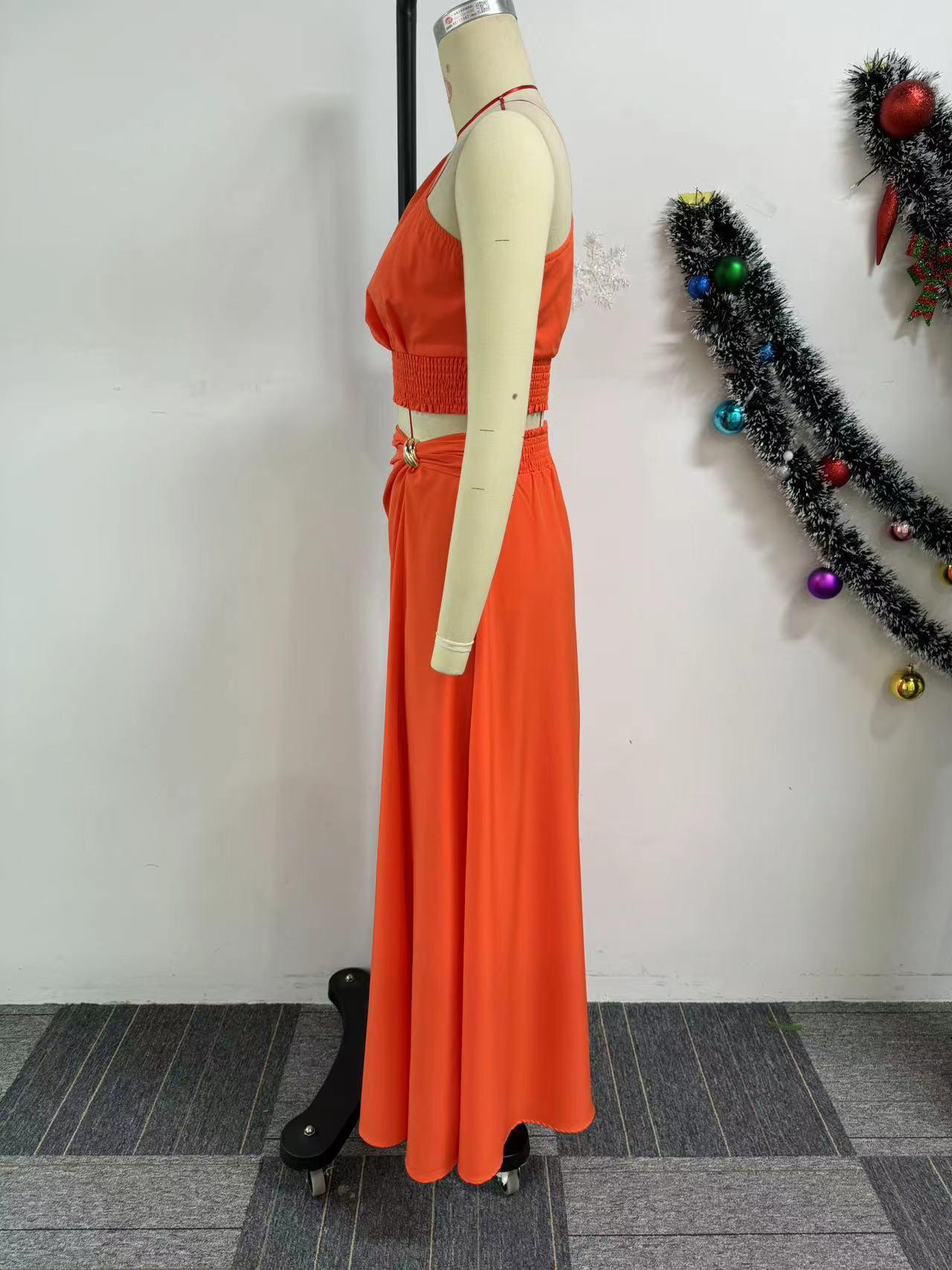 Women Slash Shoulder Slit Sleeveless Top and Skirt Two-piece Set 9