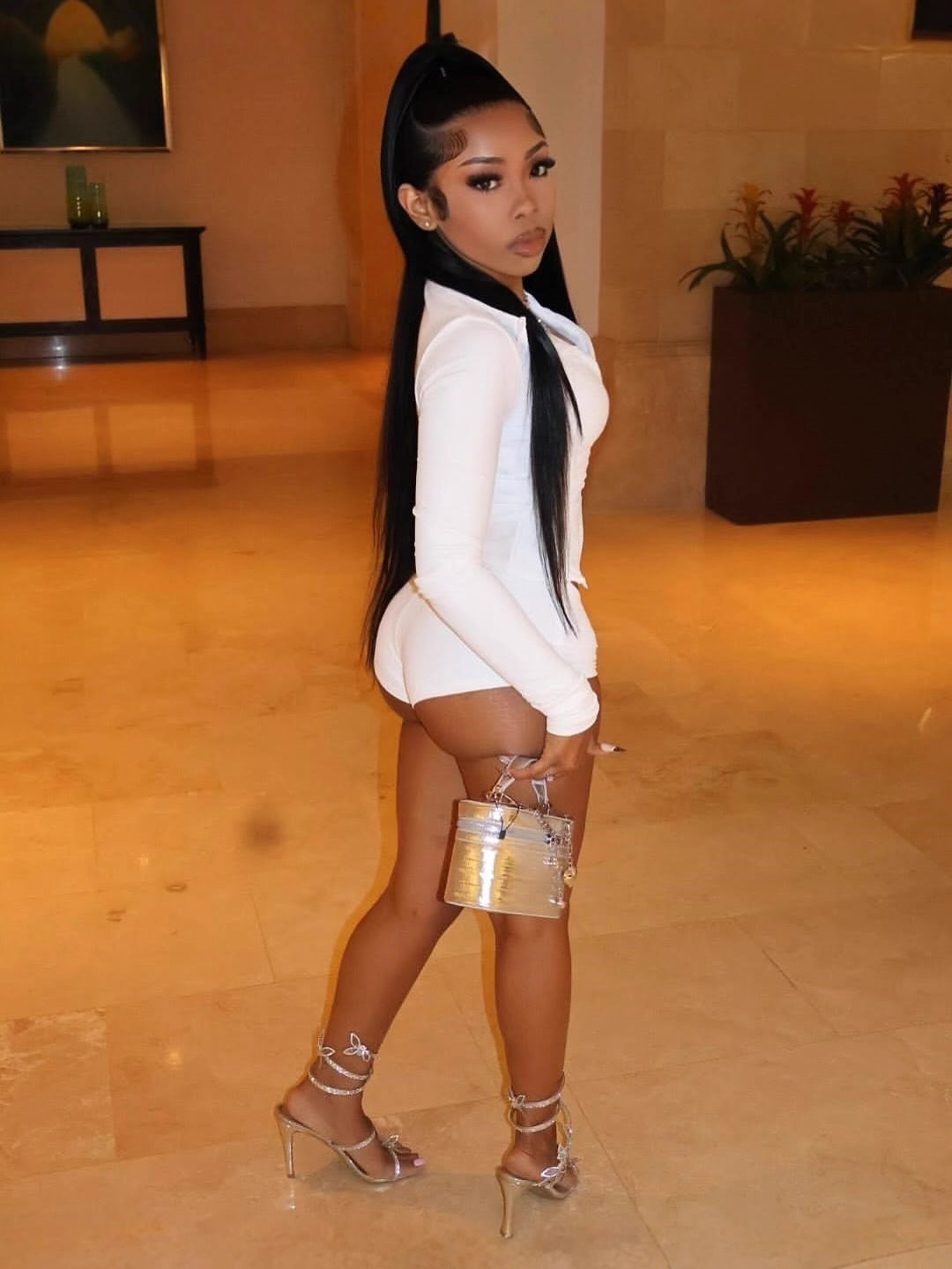 Slim Fit Stand Collar Zipper Casual Sport Long Sleeve Tight Fitting Top Solid Color Shorts Set 3