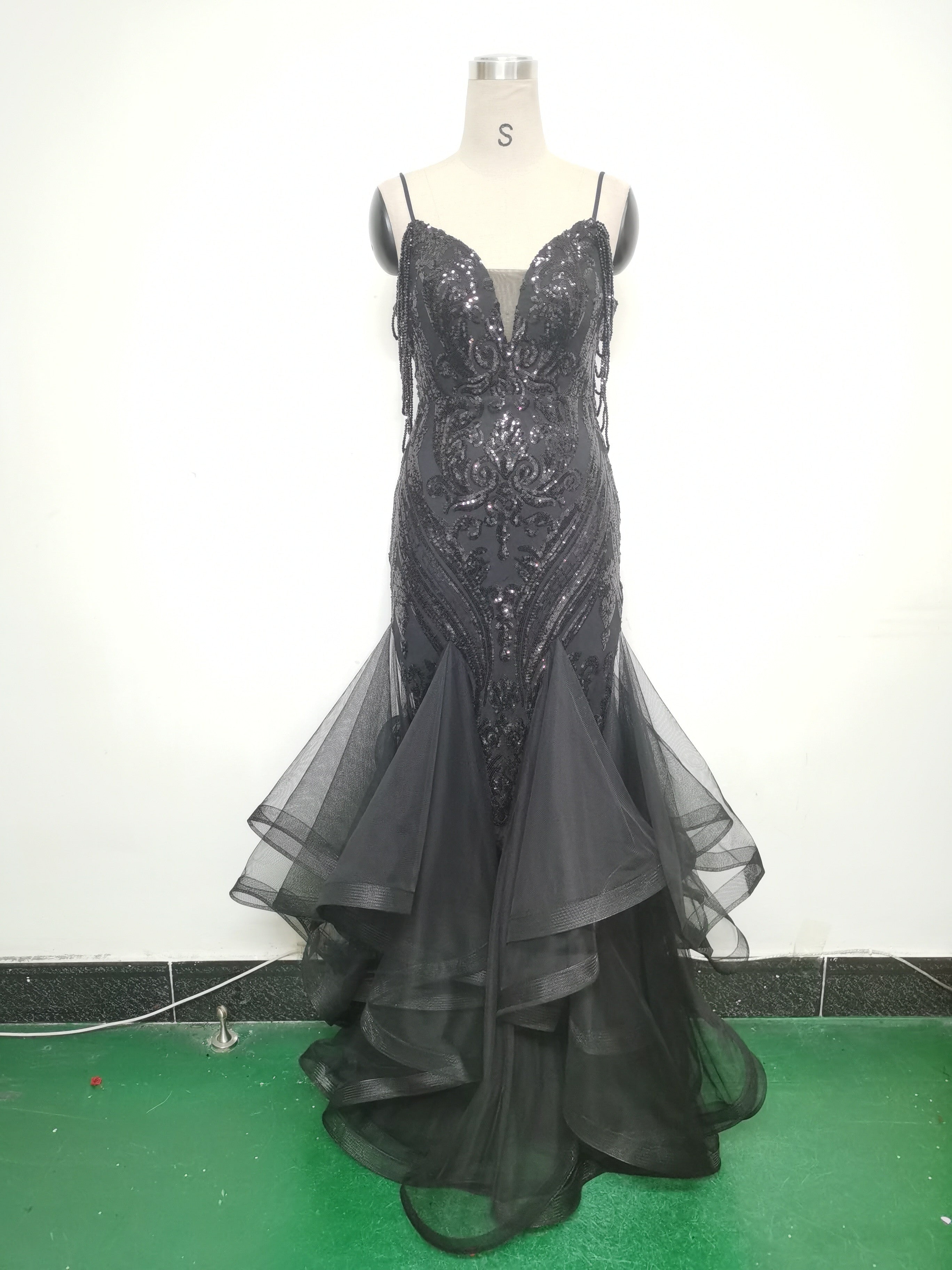 Sequin Patchwork Mesh Luxury Evening Dress 18