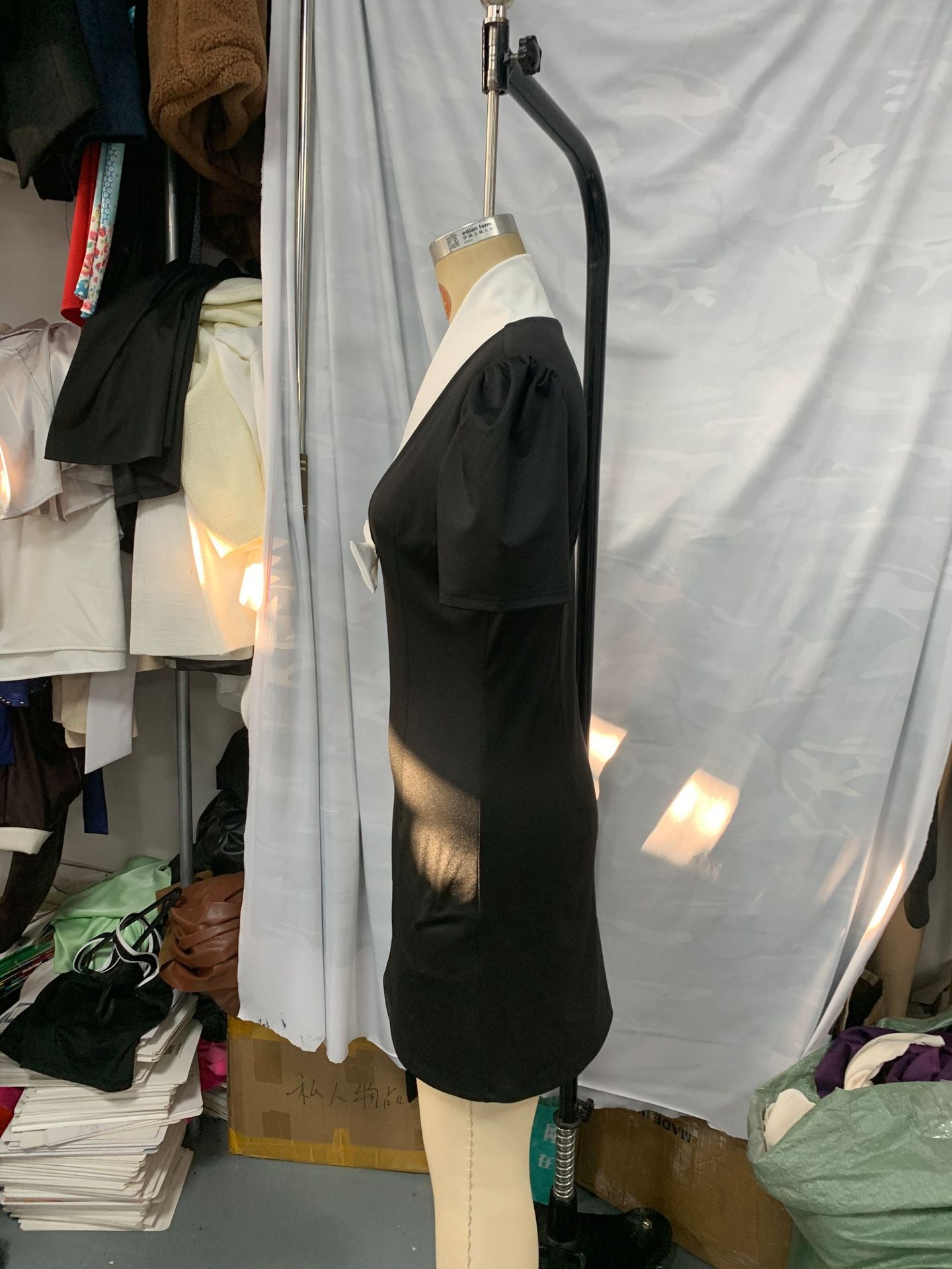 Women's Summer Chic V Neck Trendy Black Dress 4