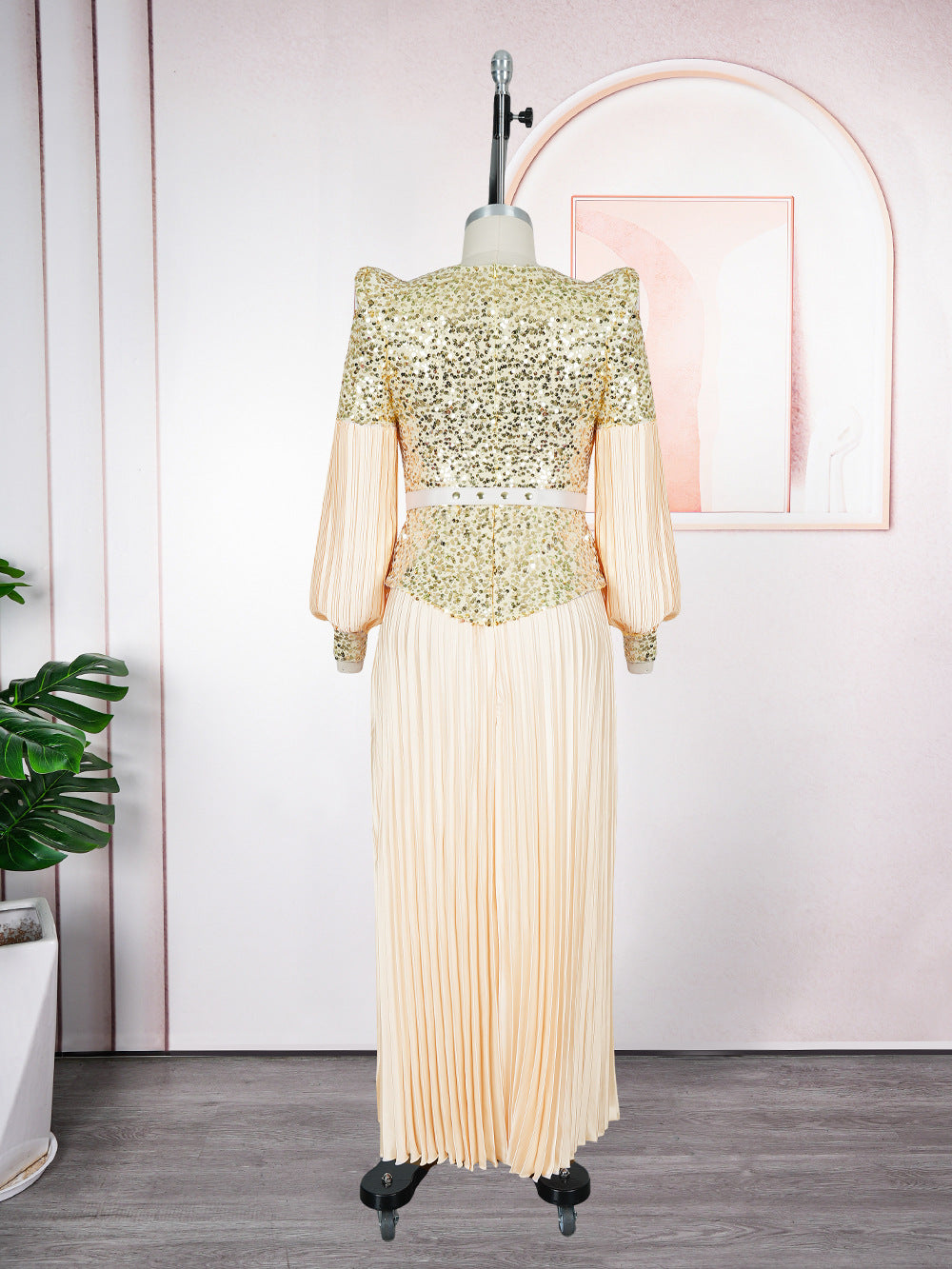 Sequin V-Neck Fashion Plus Size Dubai Elegant Long Gown 18