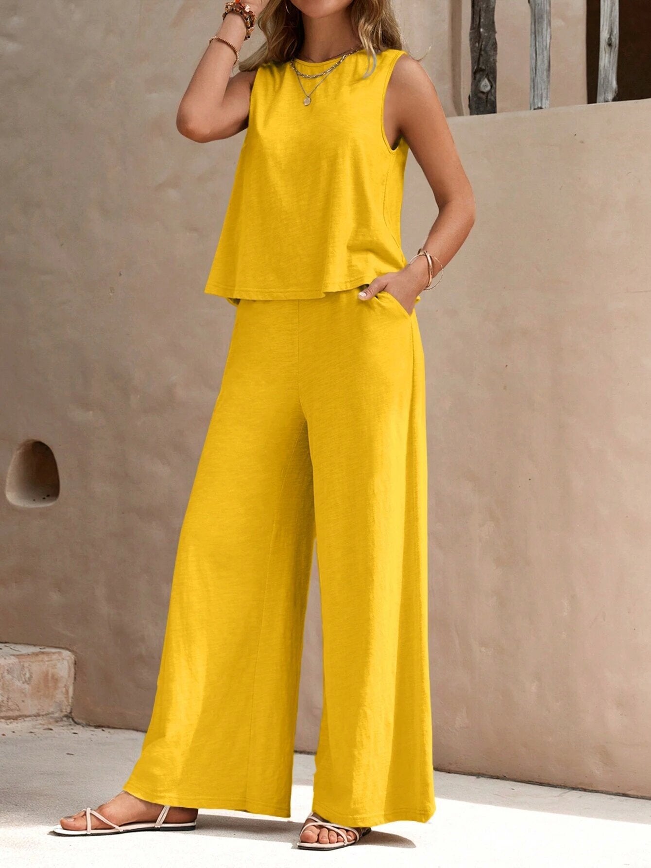 Women Casual Round Neck Top and Pants two-piece set 3
