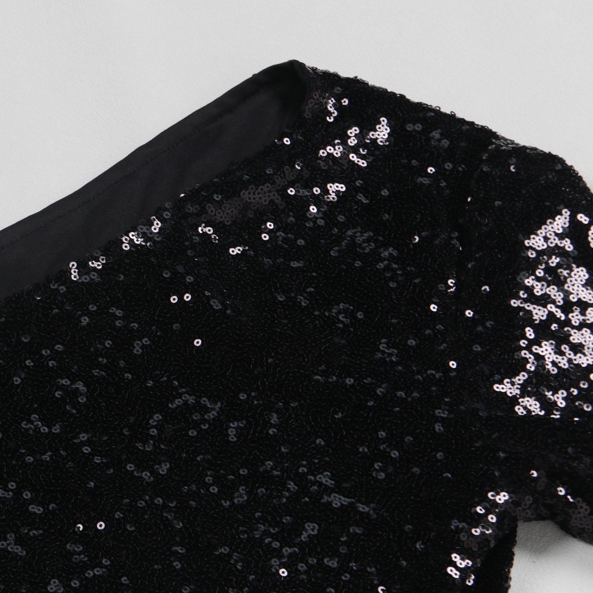 One-Shoulder Long-Sleeved Slim Waist Slit Sequin Dress 16