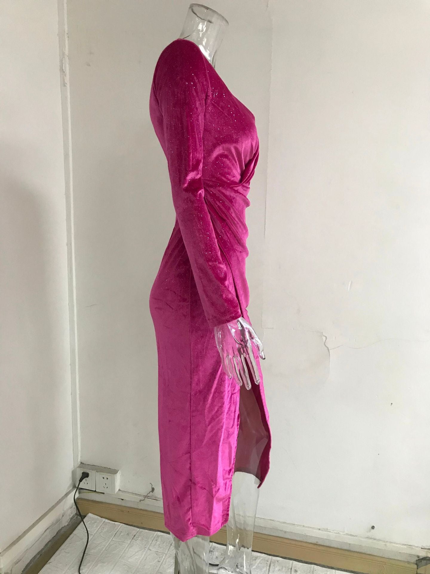 Women Sexy Leg-Exposing Long Sleeve Velvet Dress 26