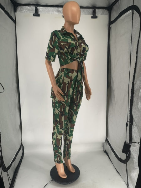 Women Fall Winter Fashion Print Cargo Style Casual Two-Piece Pants Set 18