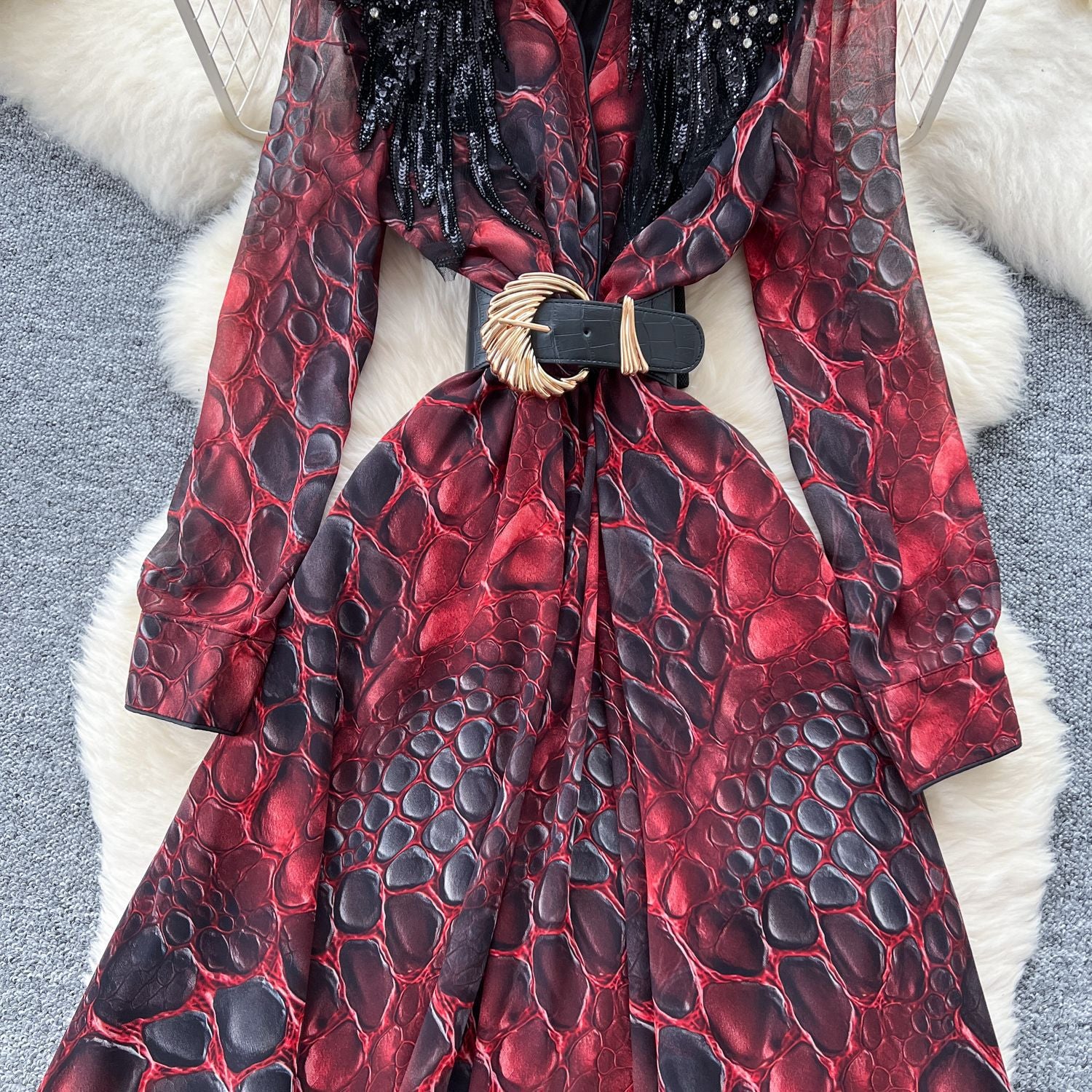 Fashionable Women's Beaded Sequin Embroidery V neck Slim Waist Long Sleeve Leopard Print Elegant Long Dress 10