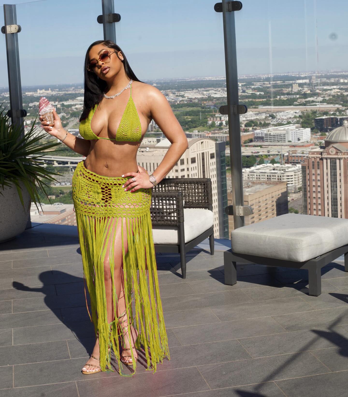 Women's Crochet Solid Color Bikini Top Tassel Beach Skirt Two Piece Set 3