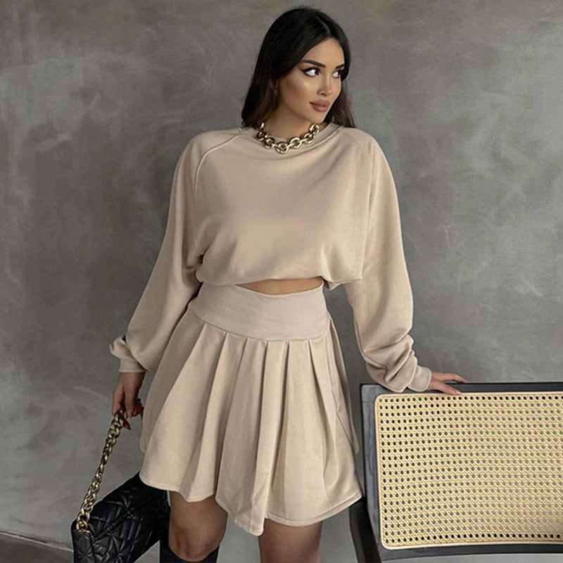 Autumn And Winter Solid Color Long-Sleeved Top Pleated Skirt Fashionable Casual Two-Piece Set 4