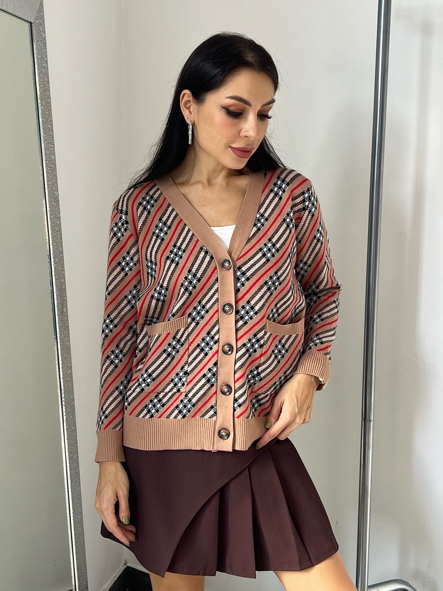 Women Autumn/Winter Plaid Knitting Coat and Sweater 3