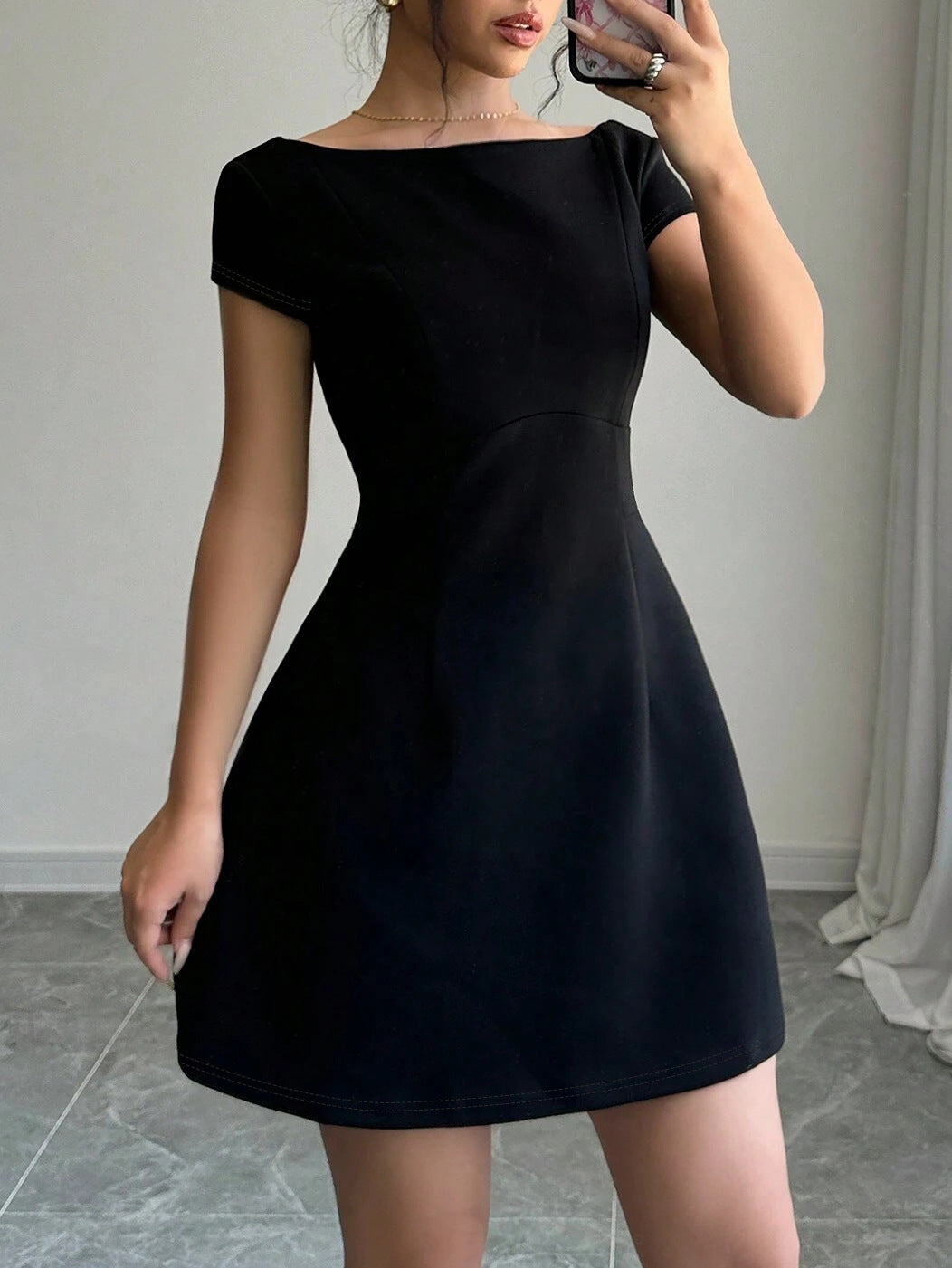 Women Elegant Backless Short Sleeve Dress 6